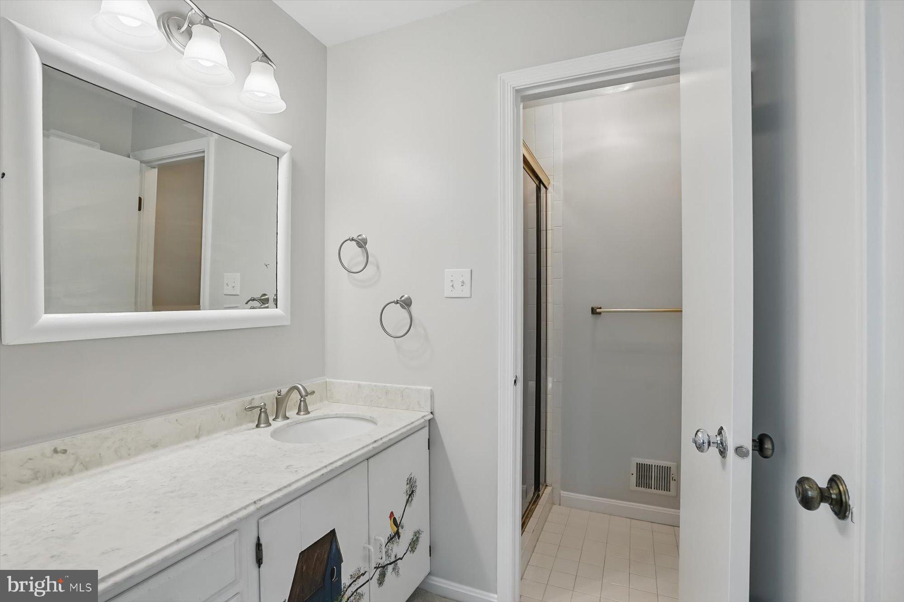 WOODBRIDGE - Residential