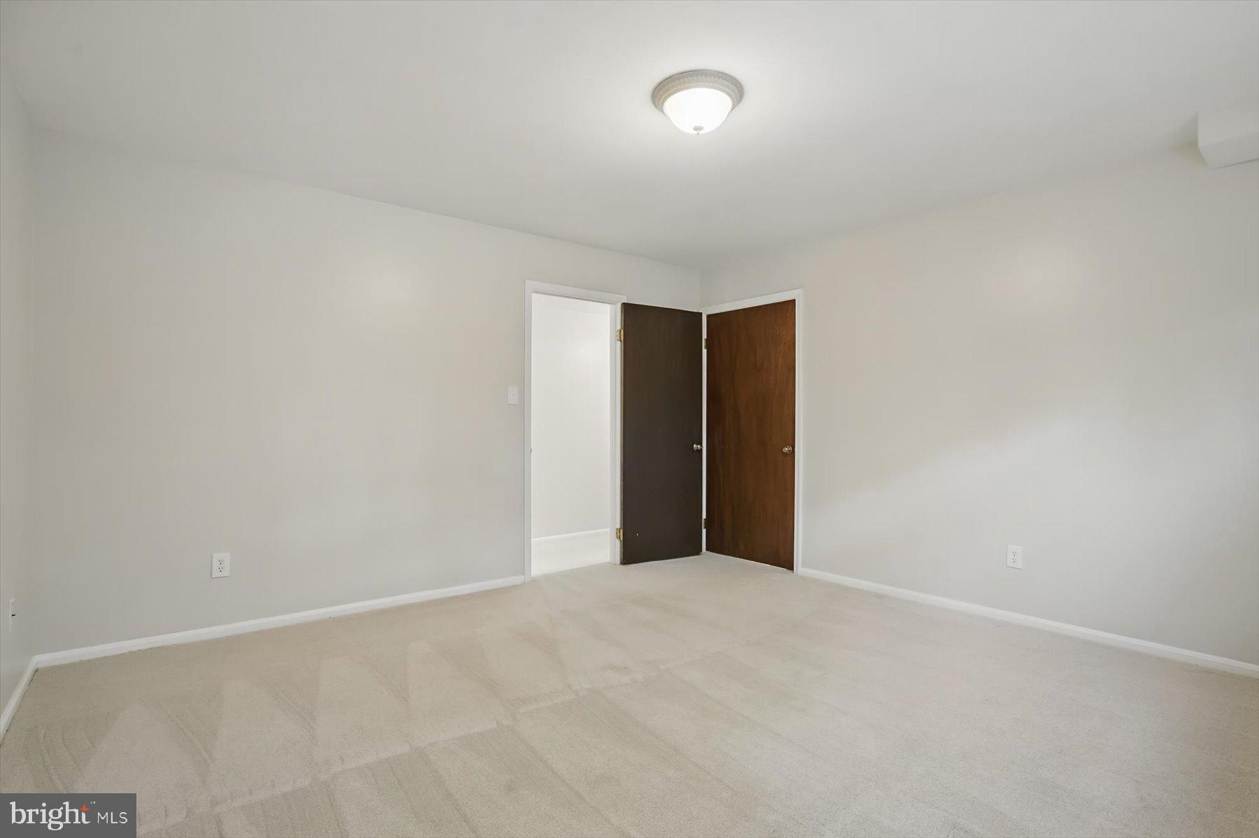 WOODBRIDGE - Residential