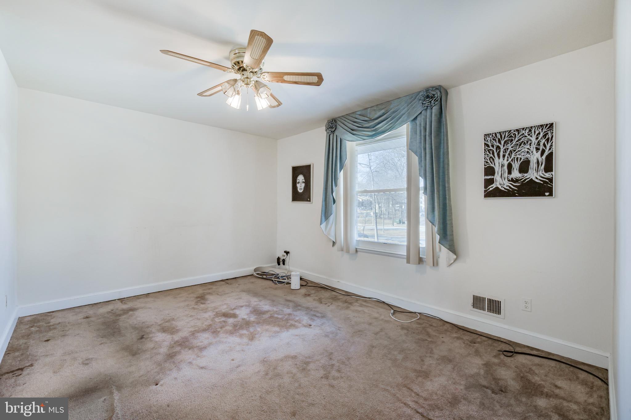 PRINCE PLACE 1 - Residential