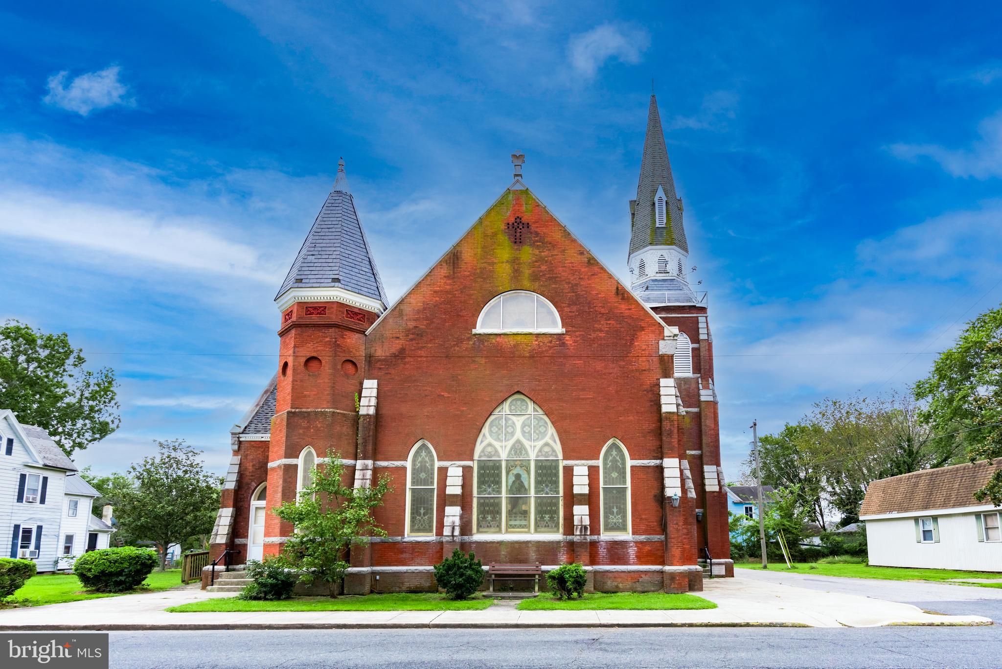 39 W MAIN STREET