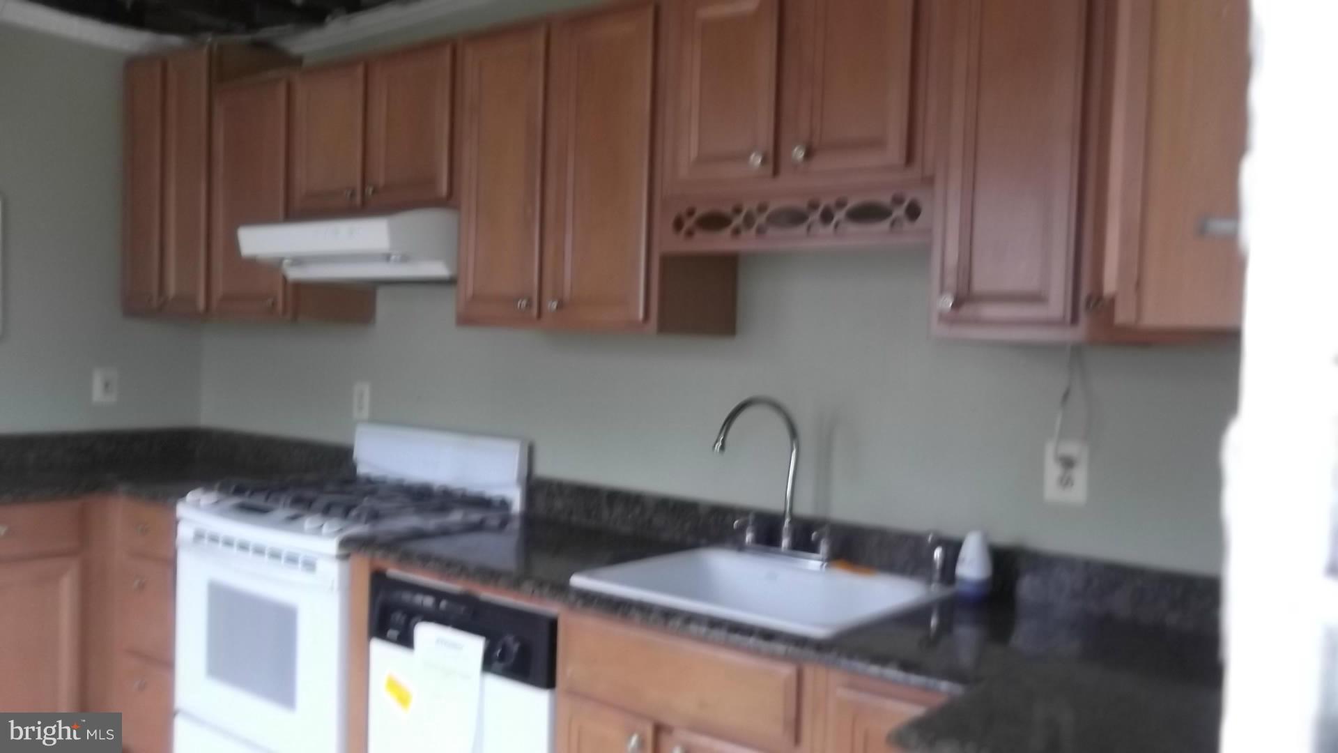 BATTLE GROVE MANOR - Residential