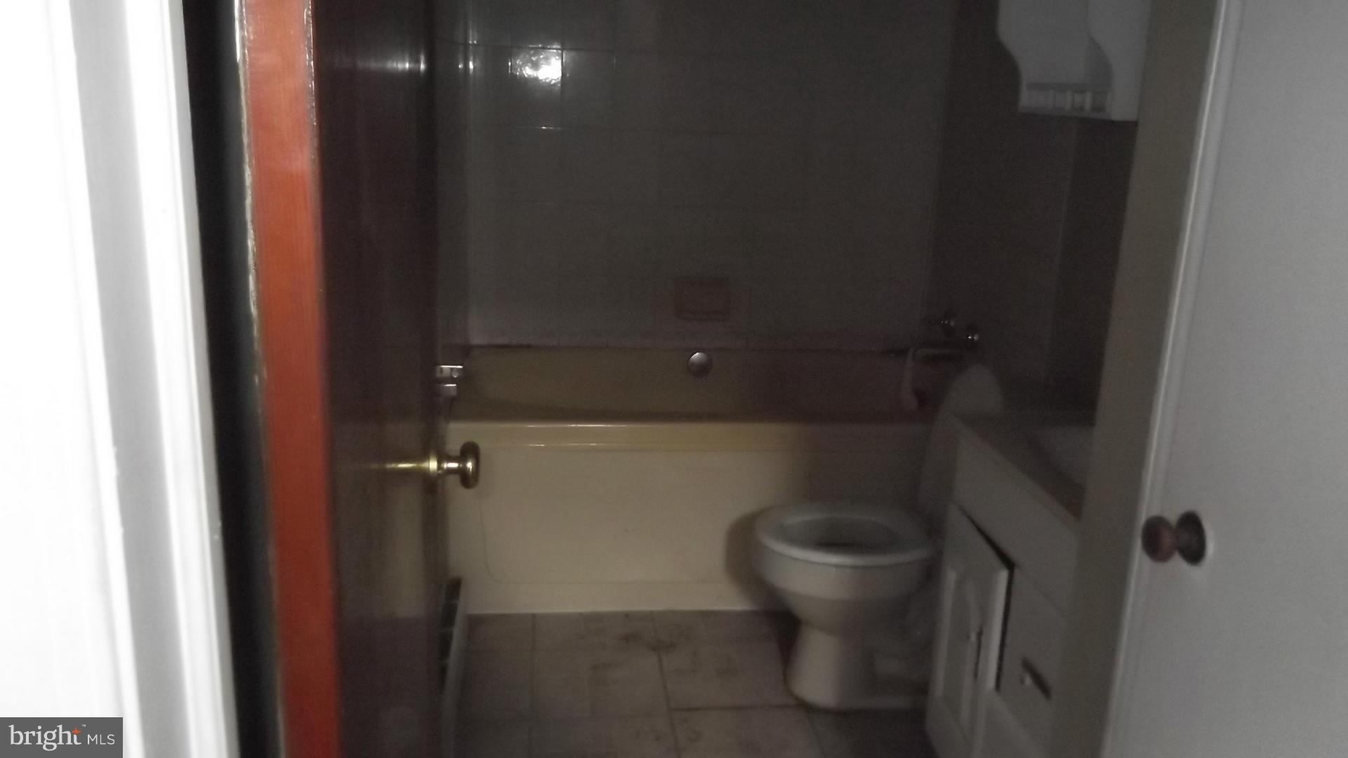 BATTLE GROVE MANOR - Residential