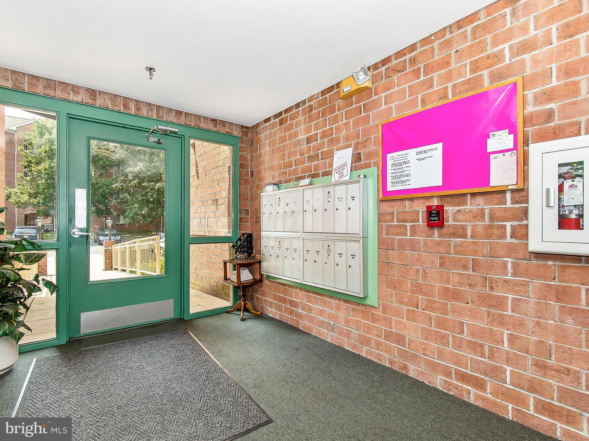 SILVER RIDGE - Residential