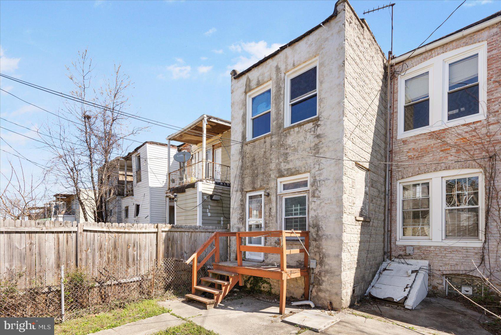 ASHLAND MEWS - Residential