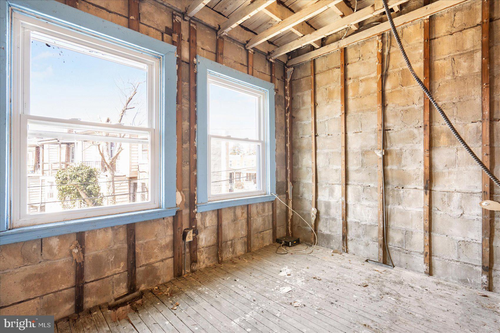 ASHLAND MEWS - Residential