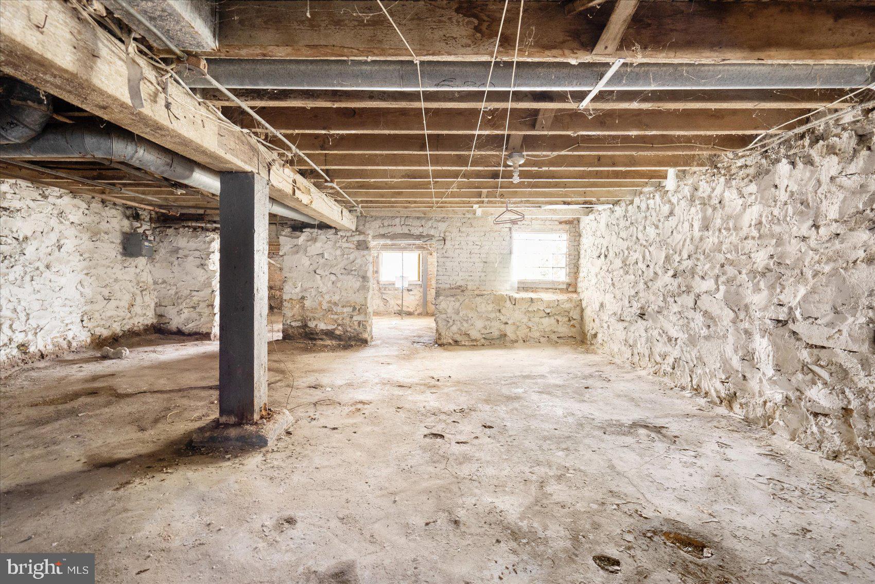 ASHLAND MEWS - Residential