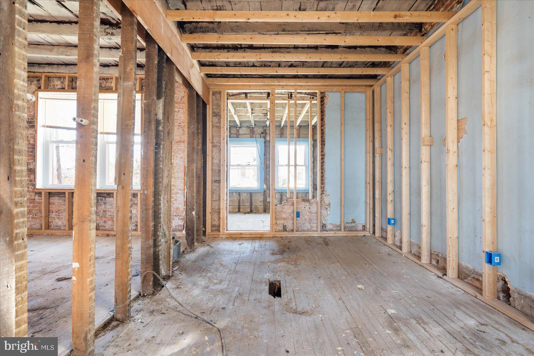 ASHLAND MEWS - Residential