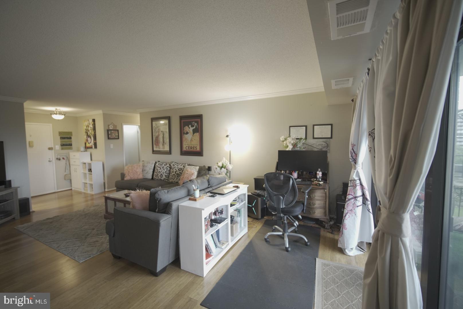 WATERGATE AT LANDMARK - Residential Lease