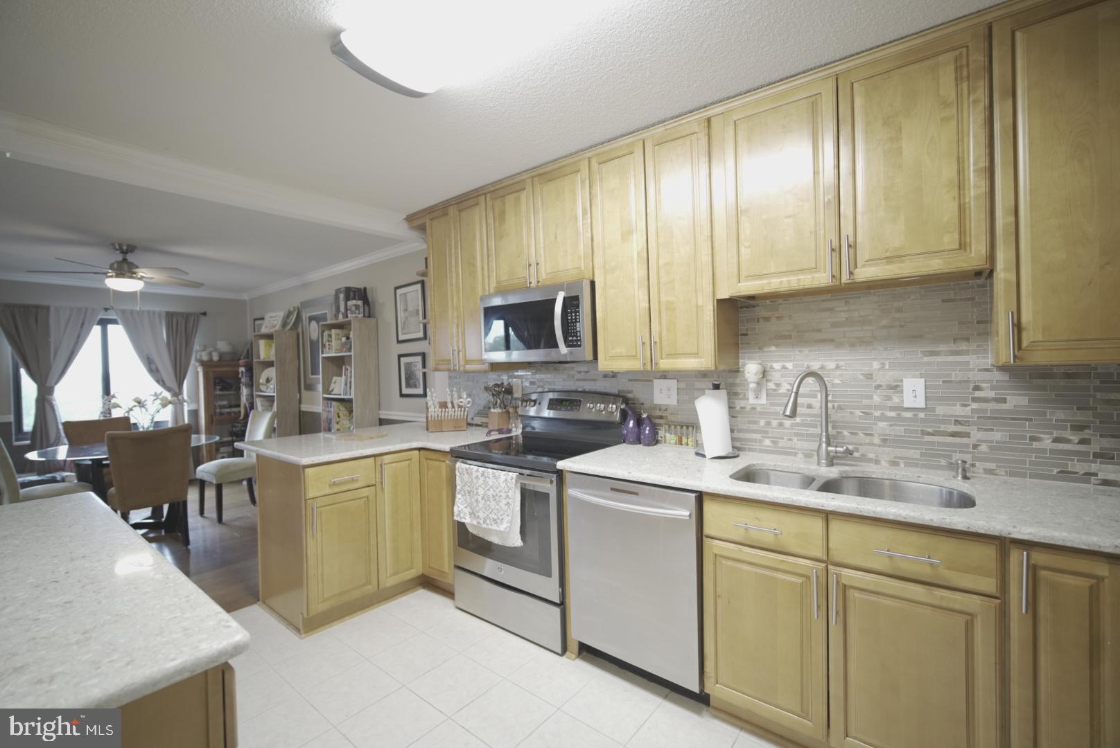 WATERGATE AT LANDMARK - Residential Lease