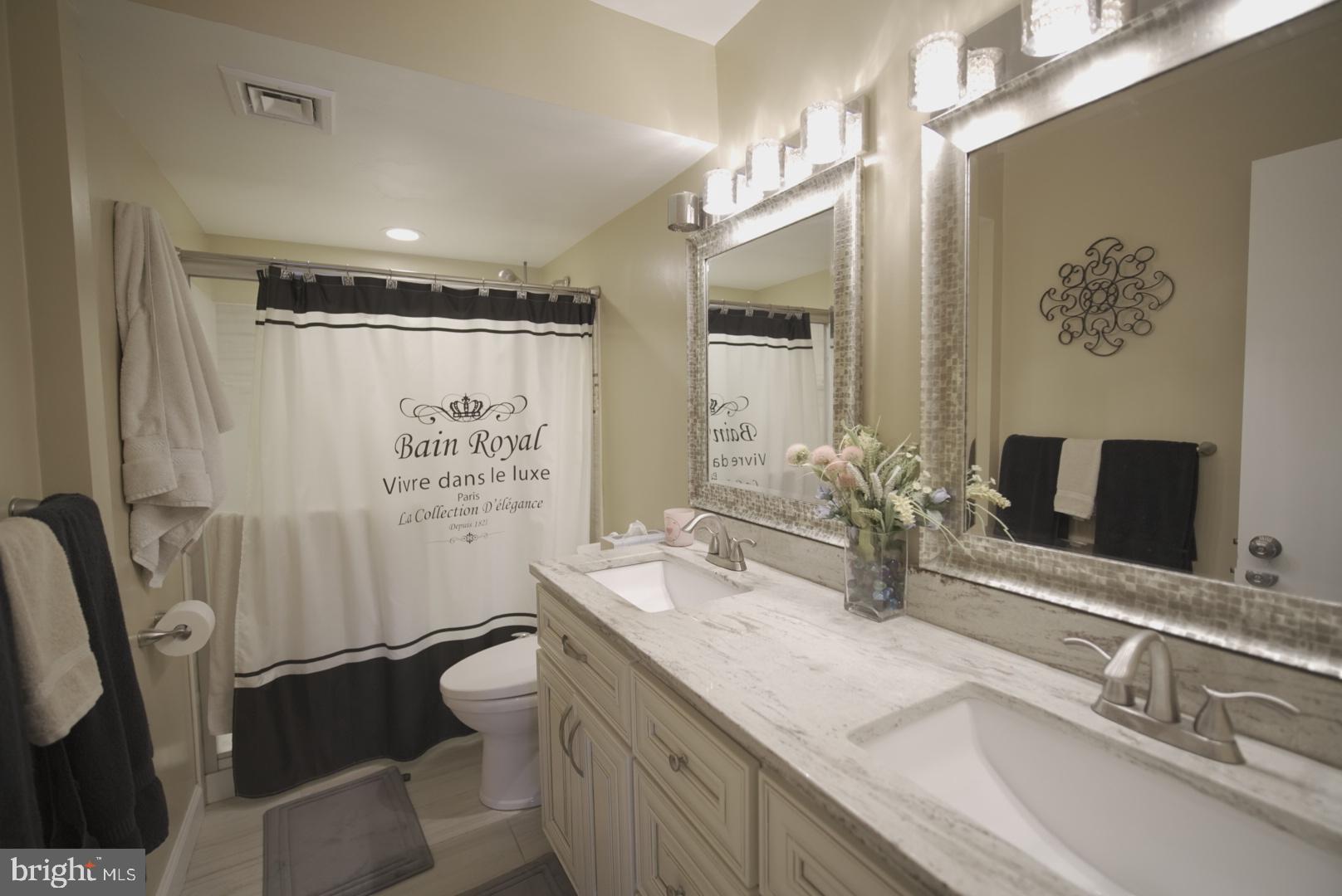 WATERGATE AT LANDMARK - Residential Lease