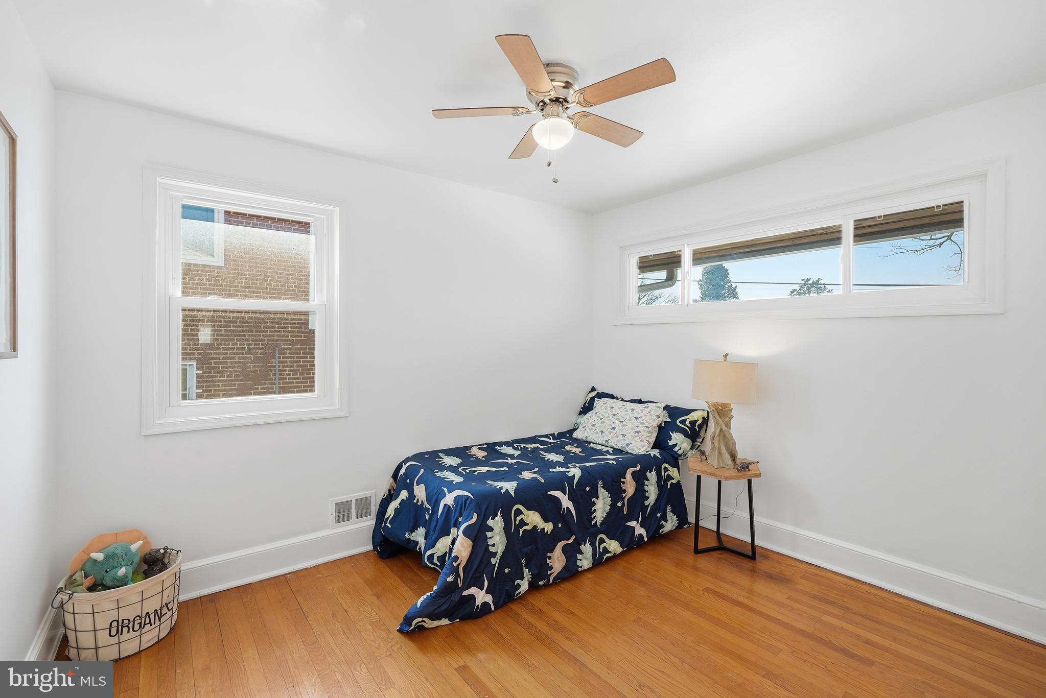 OXON HILL - Residential