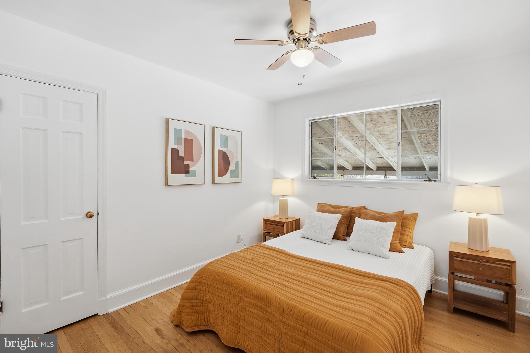 OXON HILL - Residential