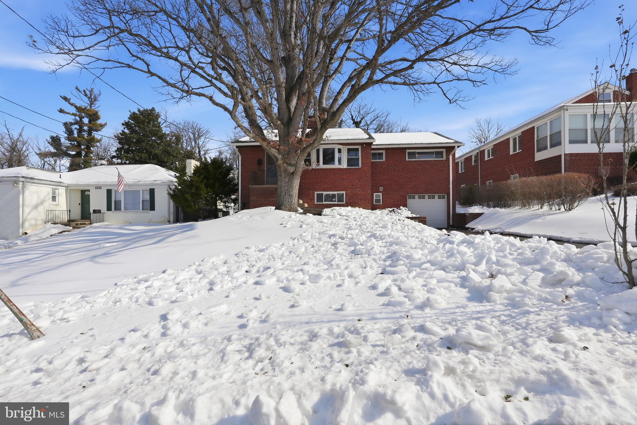 OXON HILL - Residential