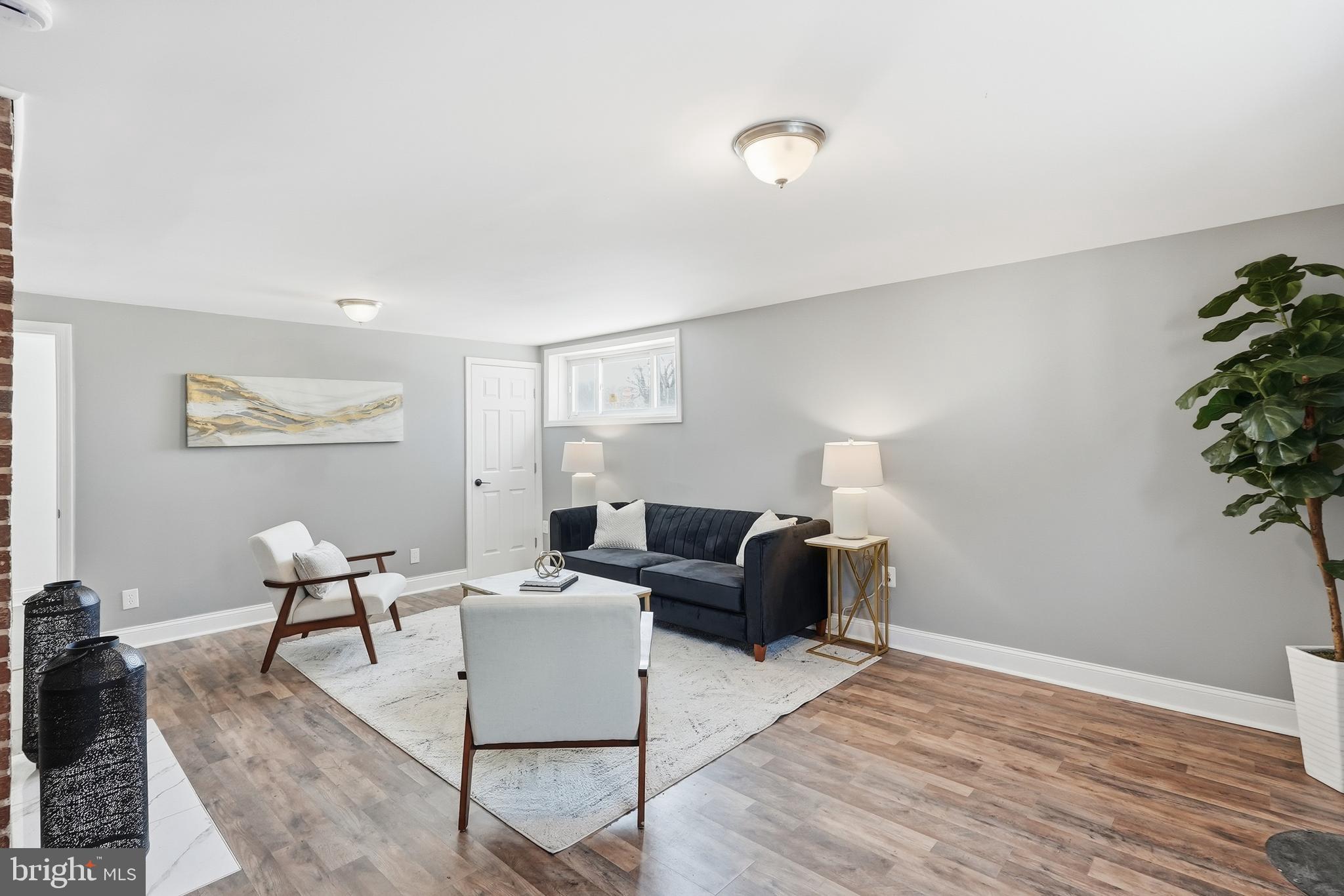 OXON HILL - Residential