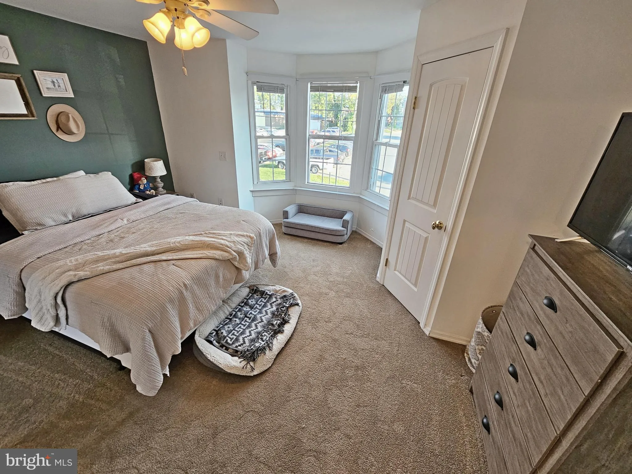 Lancaster, Pennsylvania 17602, United States, 2 Bedrooms Bedrooms, ,2 BathroomsBathrooms,Residential,Pending,209211