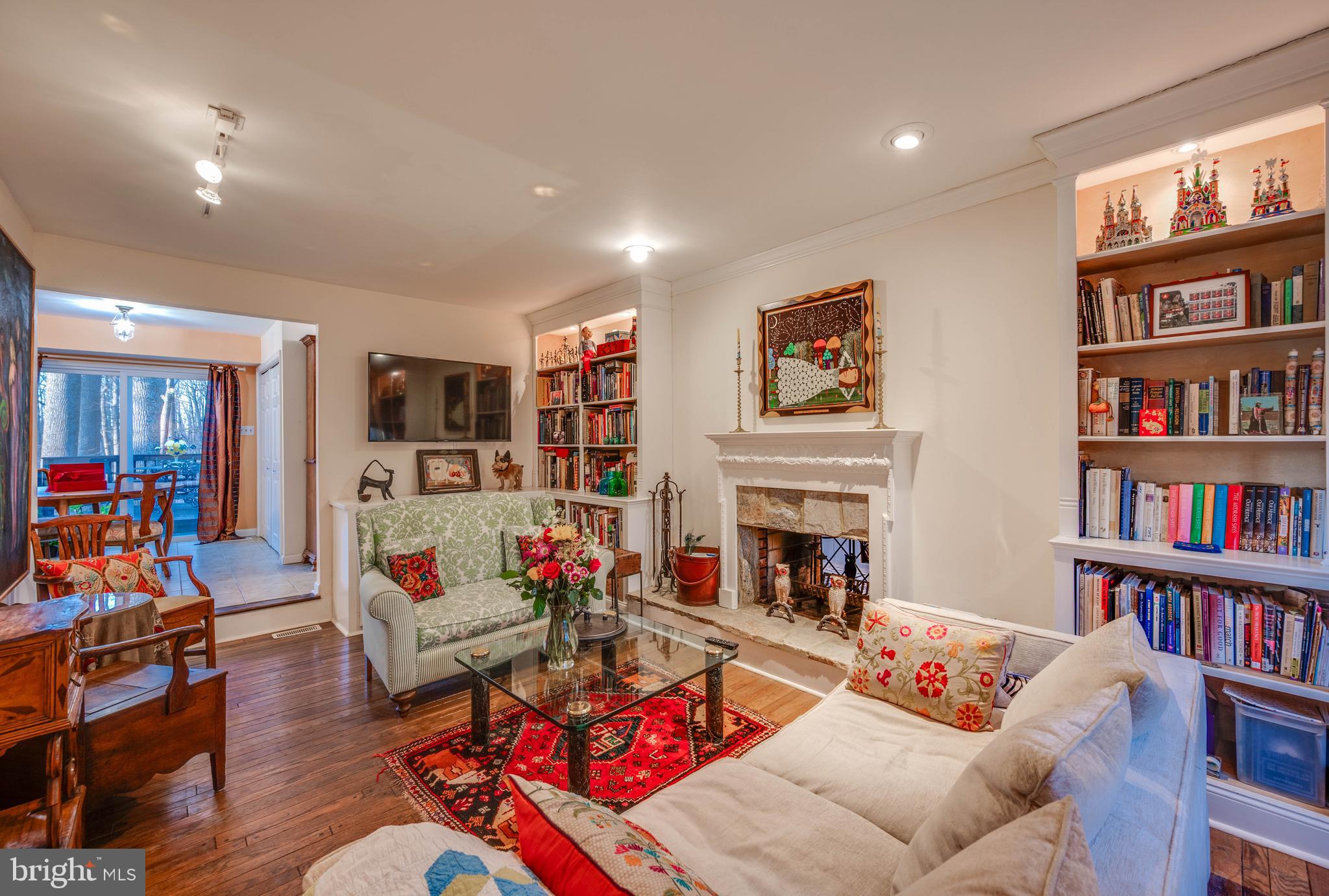 17 BARNSTABLE COURT