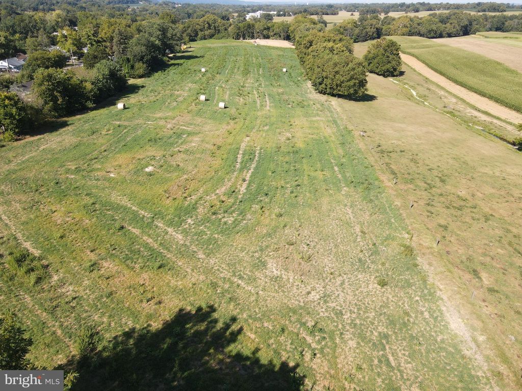 Photo of 4493 - Lot #1 Chinchilla Avenue, MOUNT JOY, PA 17552 (MLS # PALA2077180)