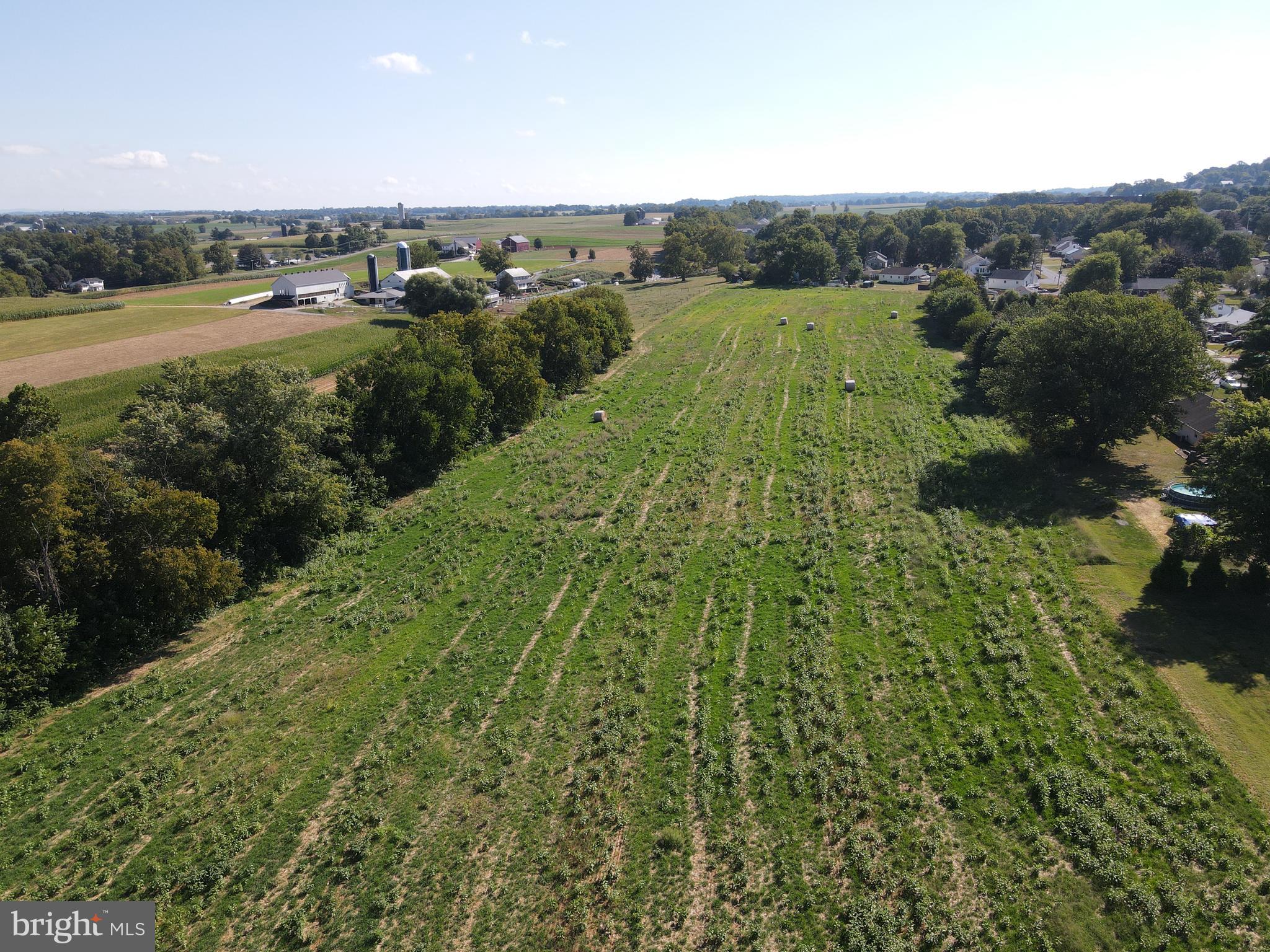 WEST HEMPFIELD - Land