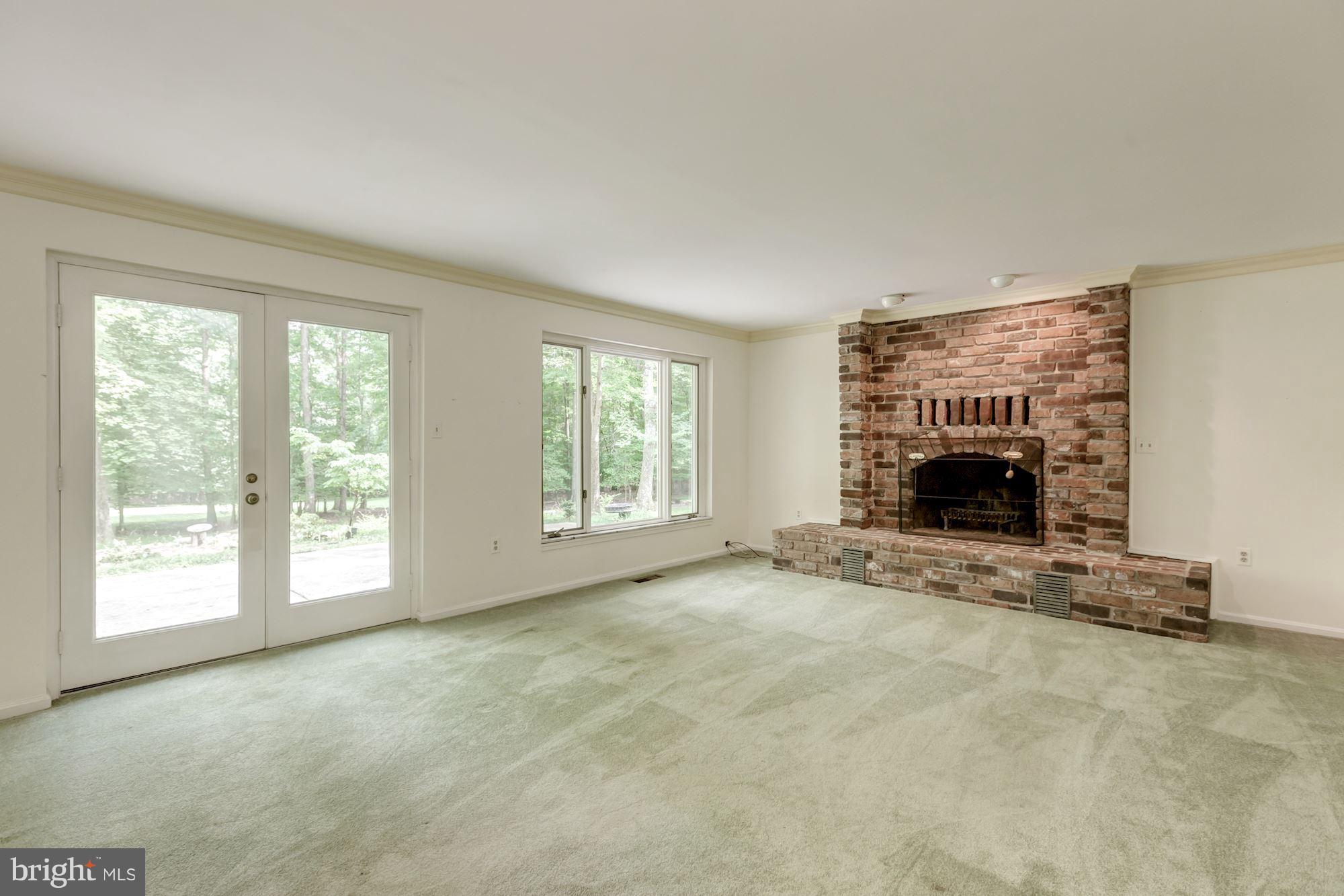 SUMMERWIND - Residential