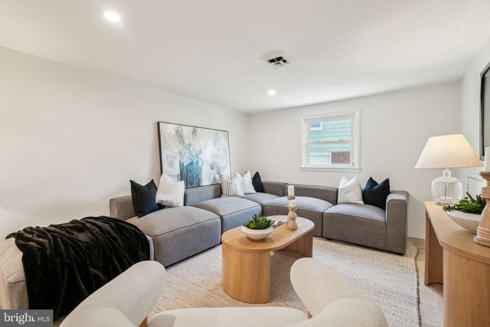 WESTGATE HILLS - Residential