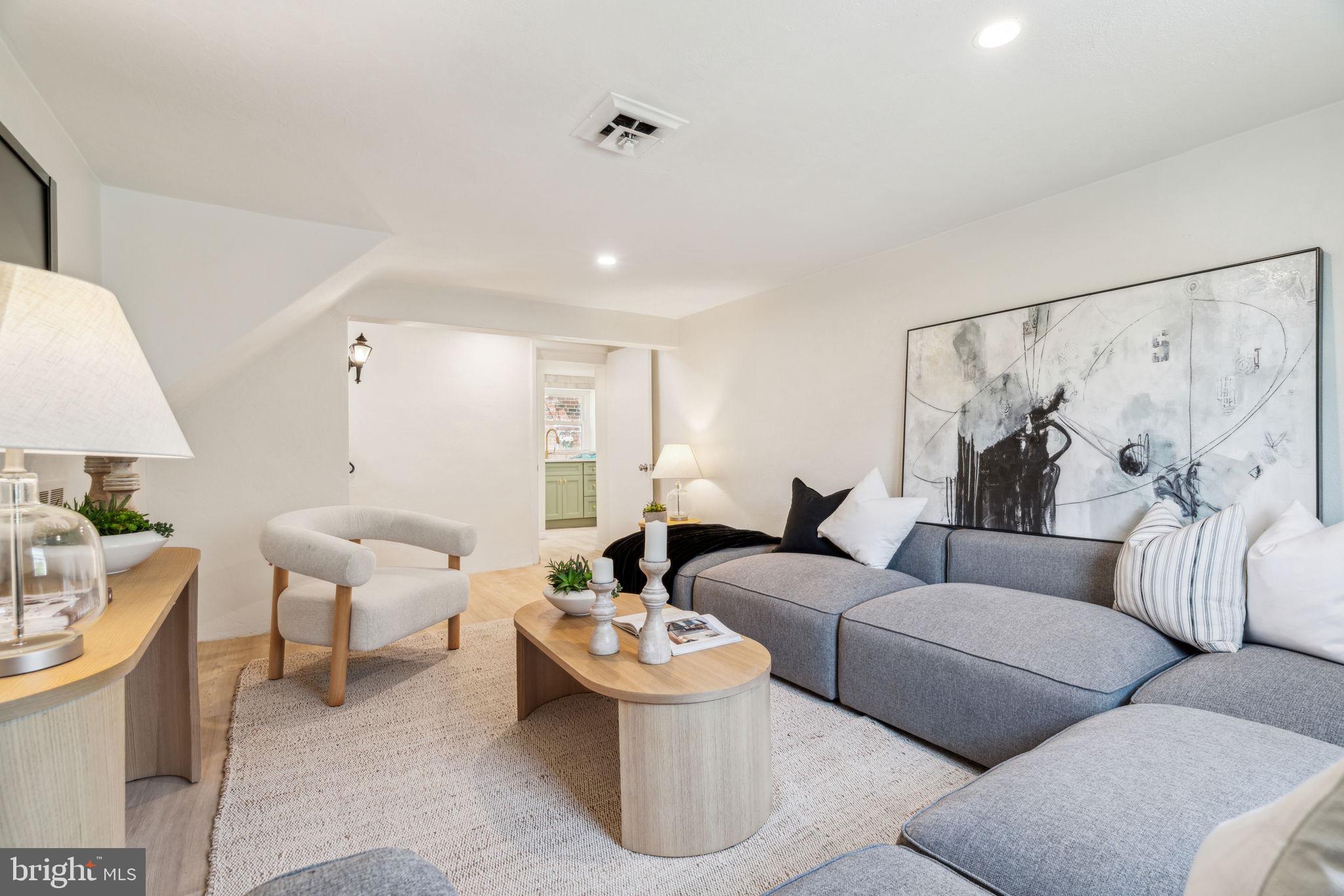 WESTGATE HILLS - Residential