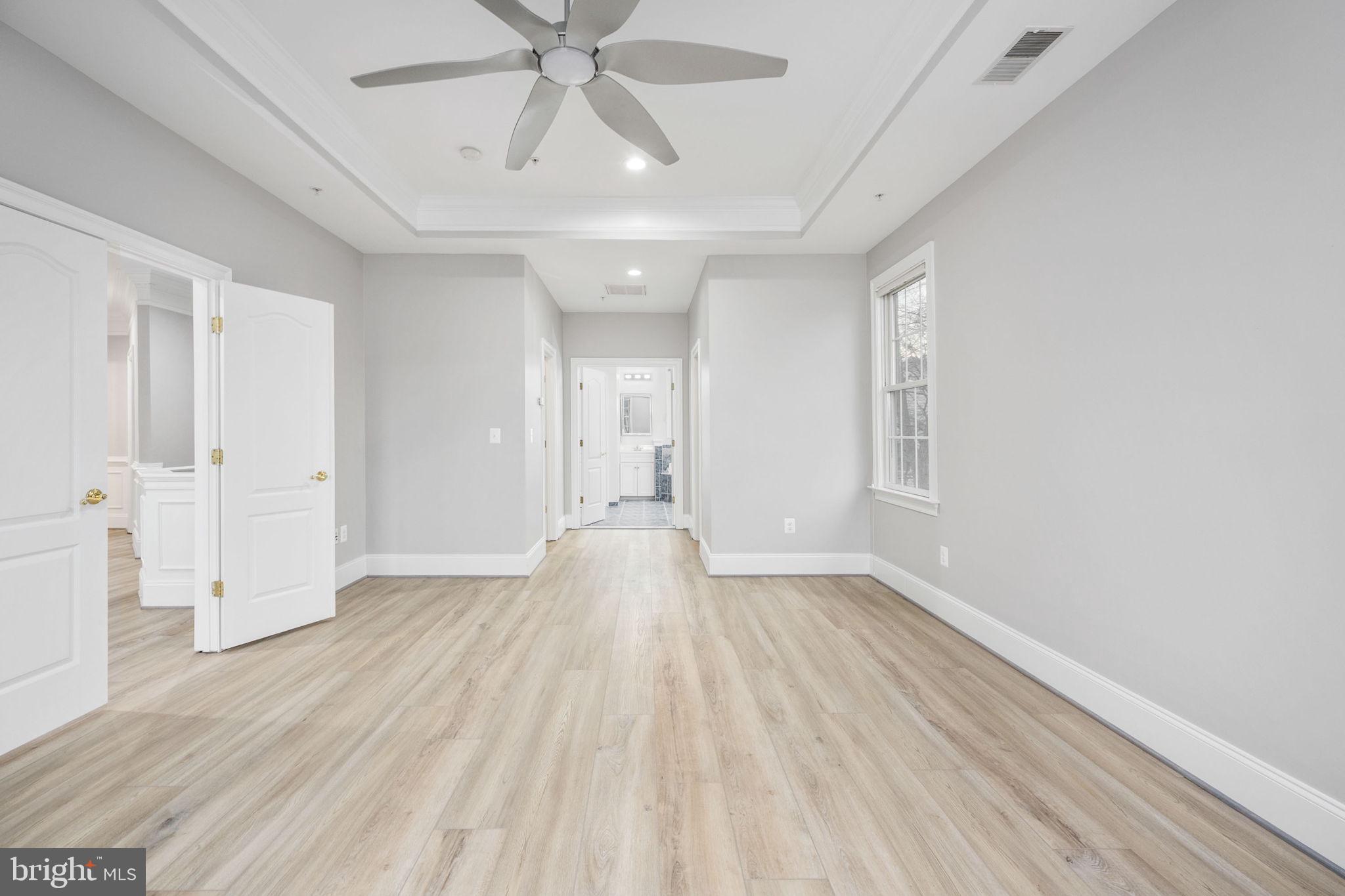 TYSONS TRACE - Residential