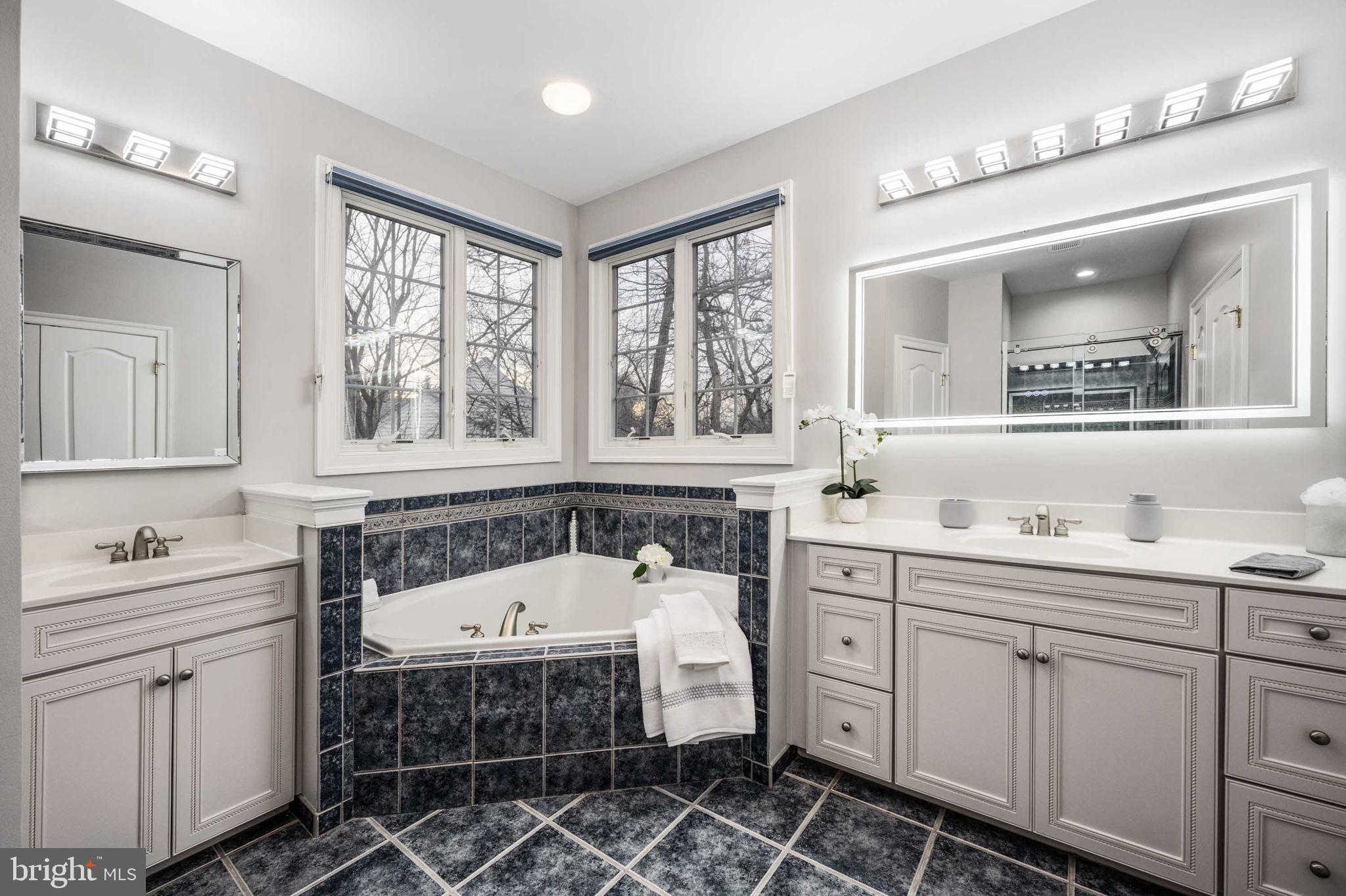 TYSONS TRACE - Residential