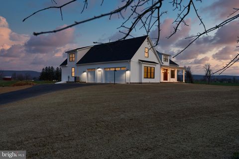 1 PEYTON DRIVE CARLISLE PA 17015