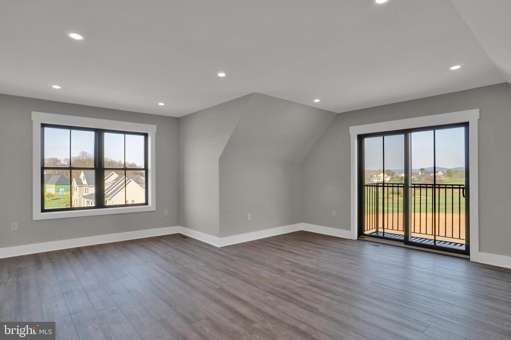 LINDENWOOD - Residential