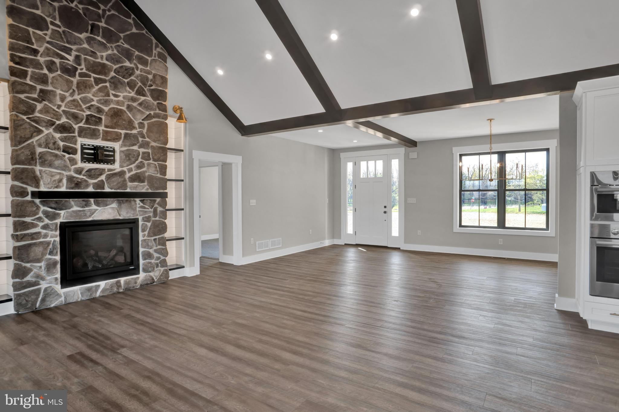 LINDENWOOD - Residential