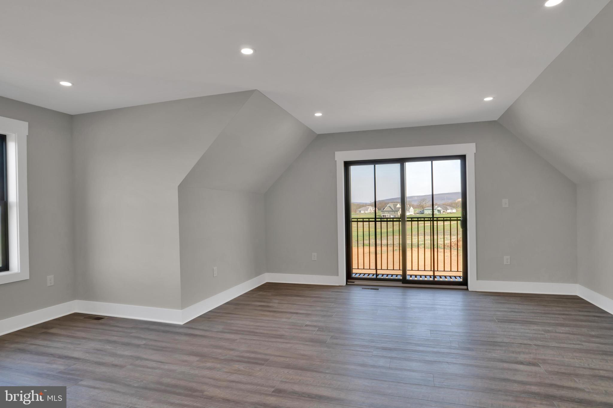 LINDENWOOD - Residential