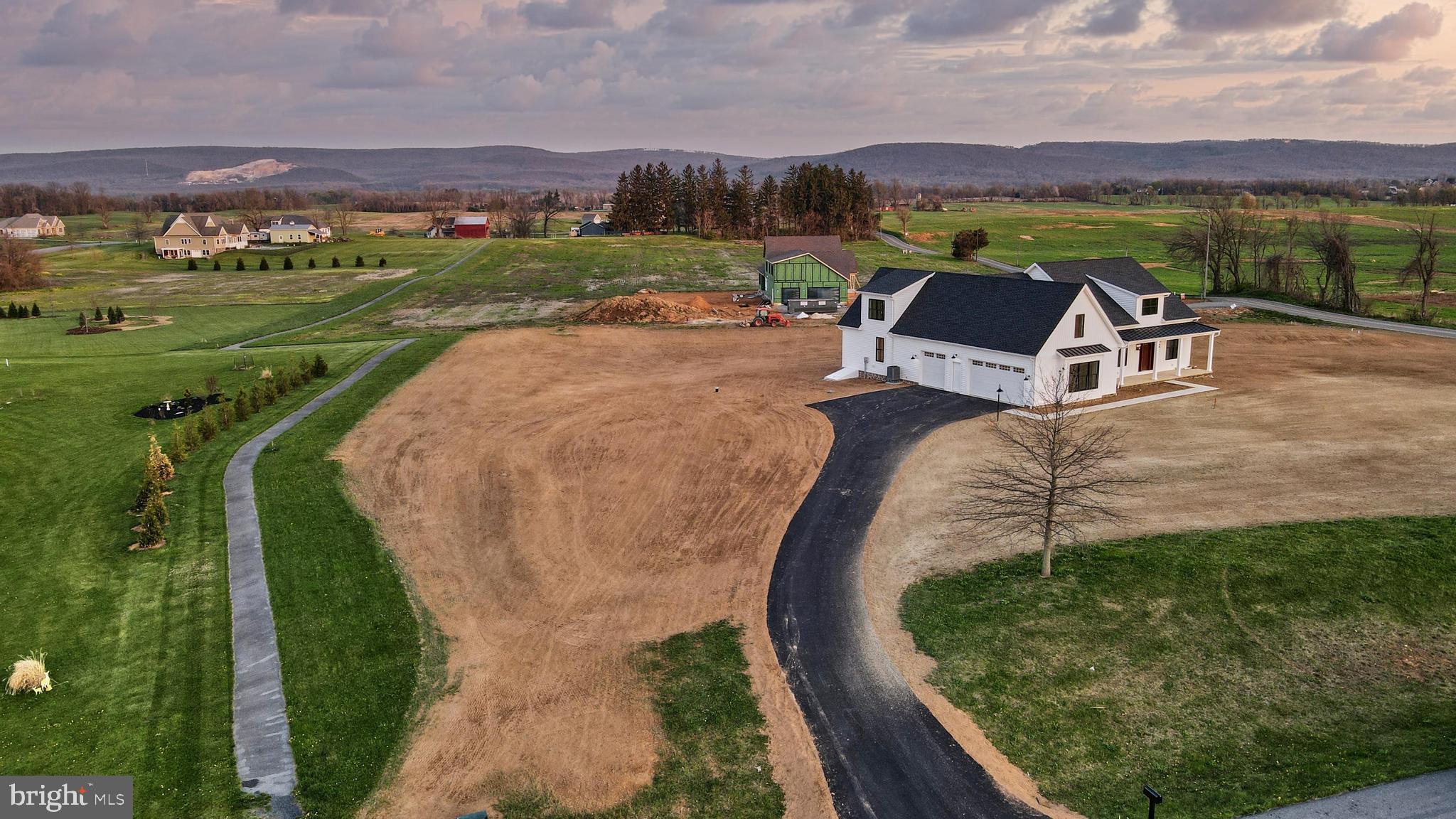 LINDENWOOD - Residential