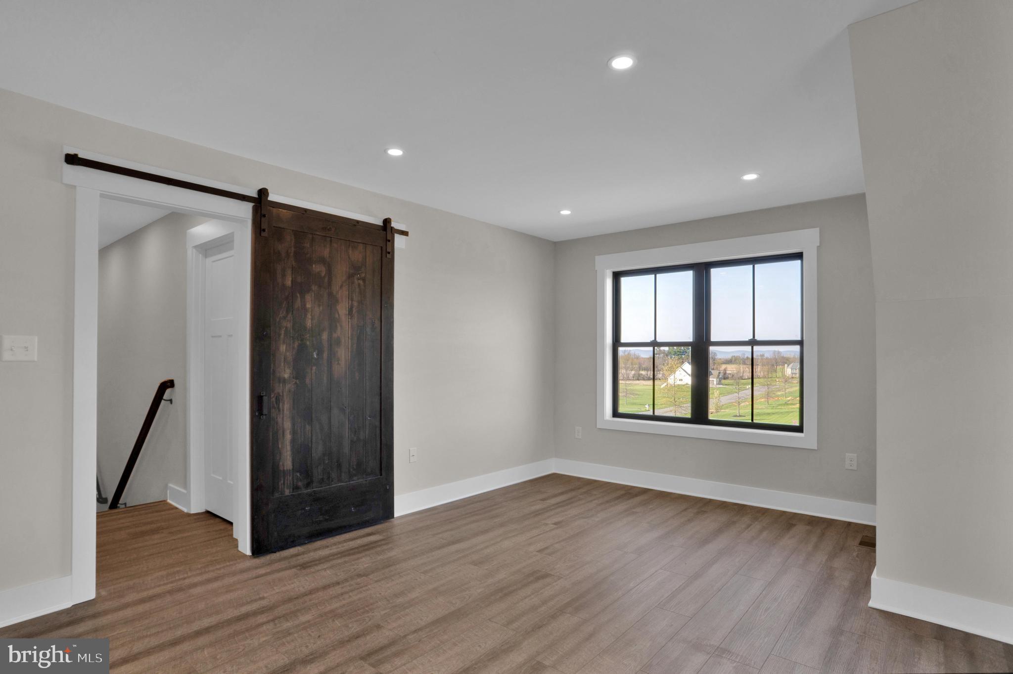 LINDENWOOD - Residential