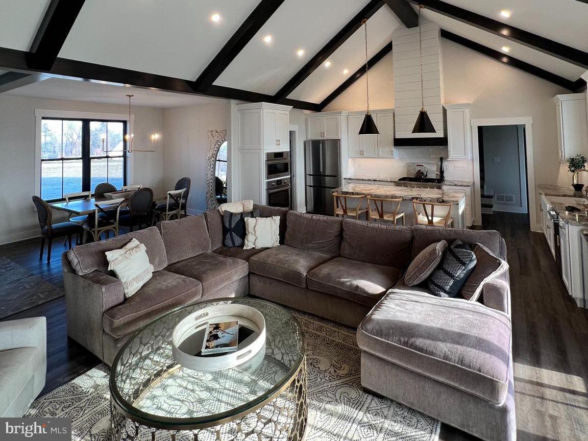 LINDENWOOD - Residential