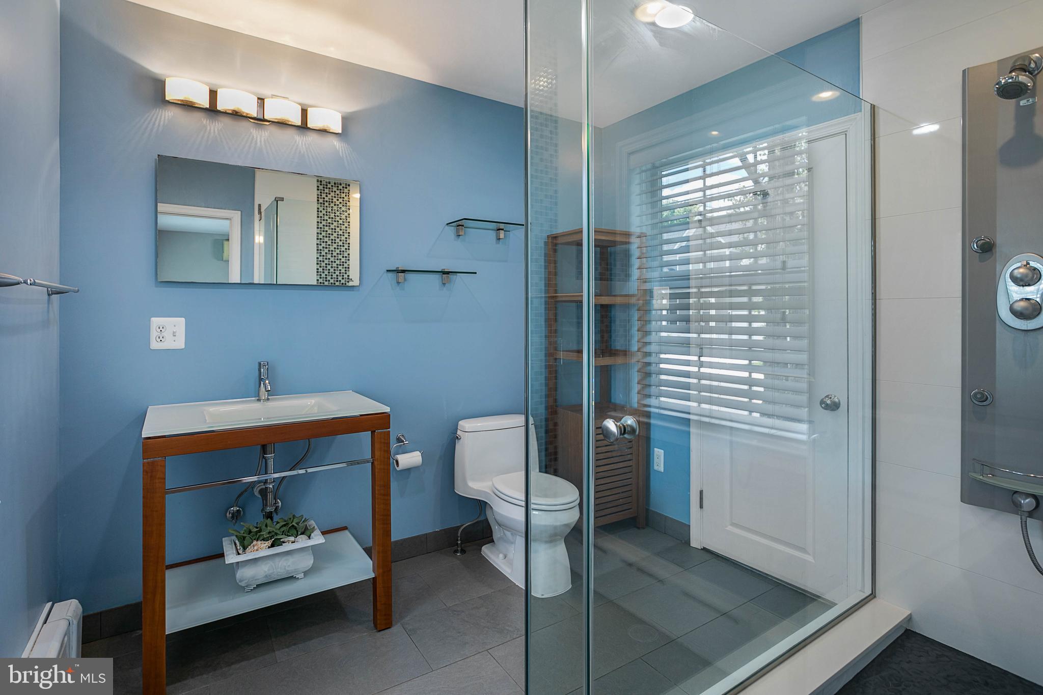 HIGHVIEW PARK - Residential