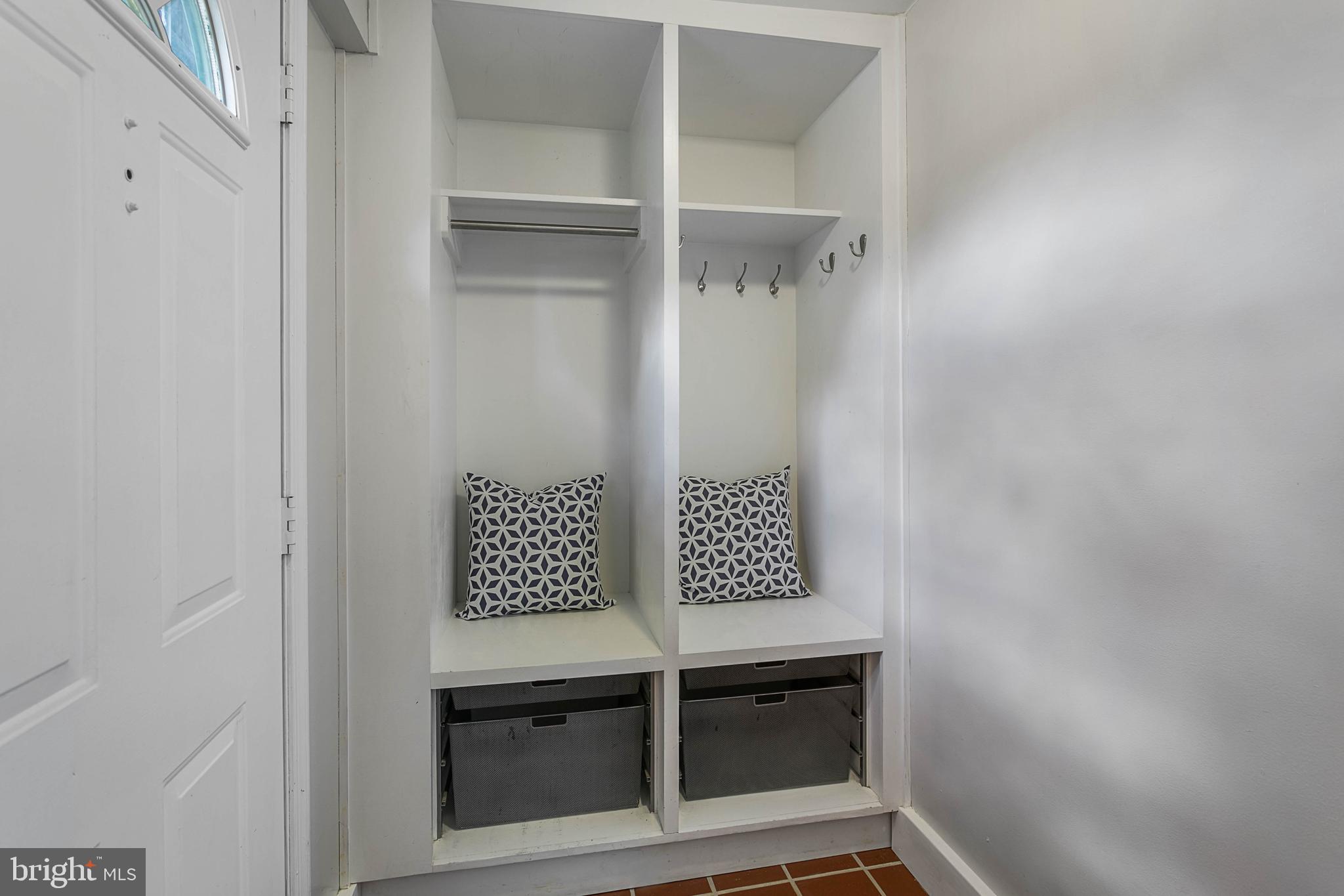 HIGHVIEW PARK - Residential