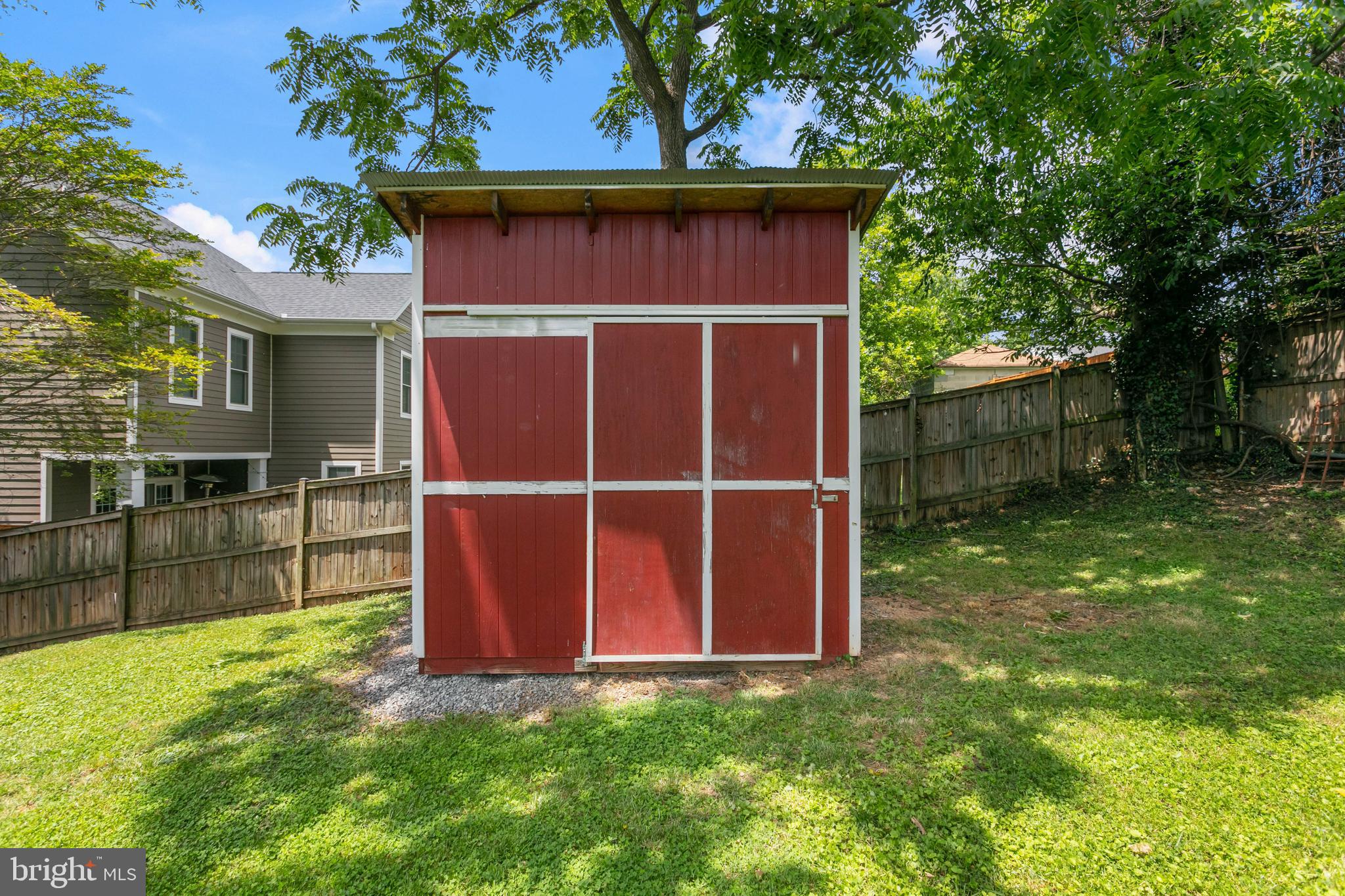 HIGHVIEW PARK - Residential