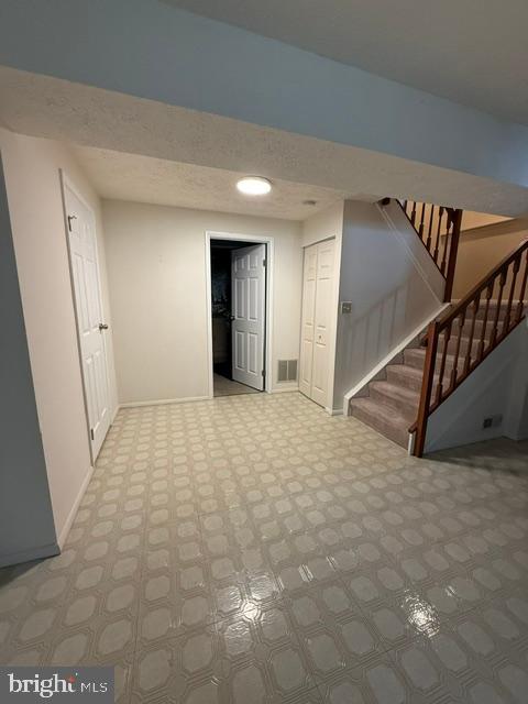 WOODS EDGE TOWNHOME CONDOMINIUMS - Residential