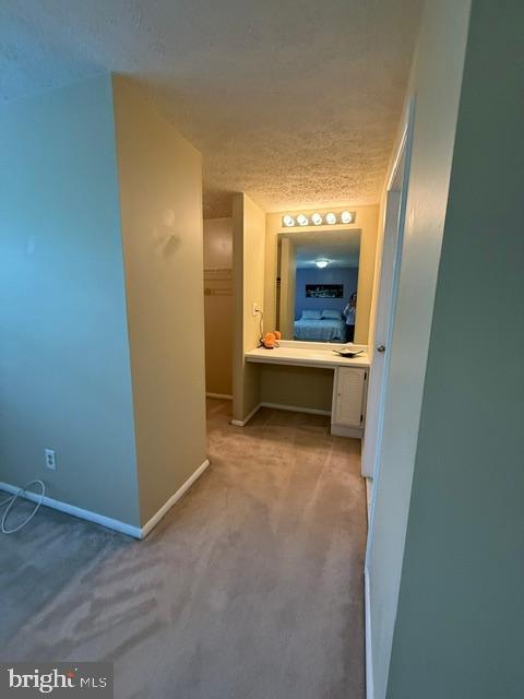 WOODS EDGE TOWNHOME CONDOMINIUMS - Residential