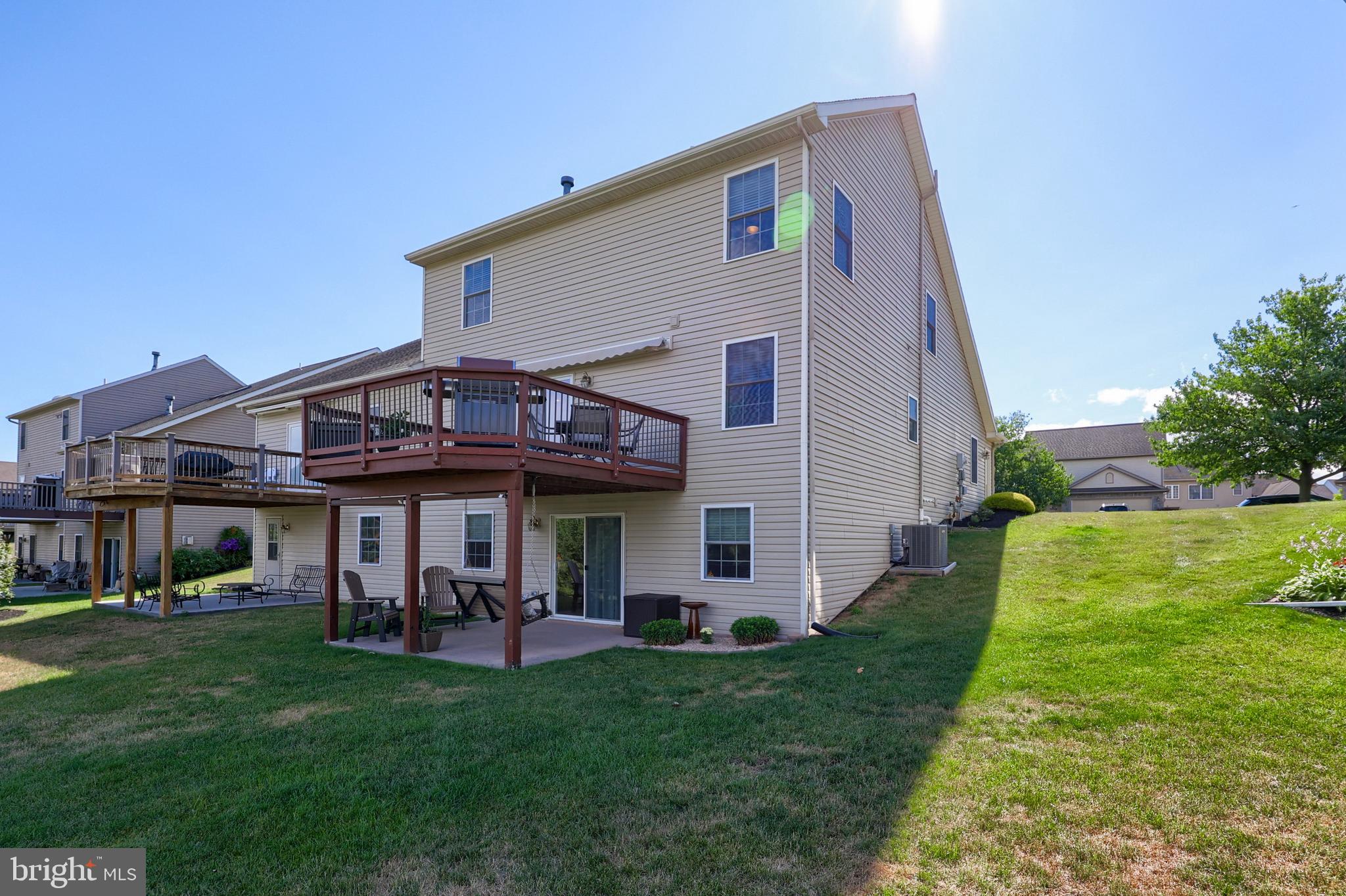 THE LAKES AT DONEGAL SPRINGS - Residential