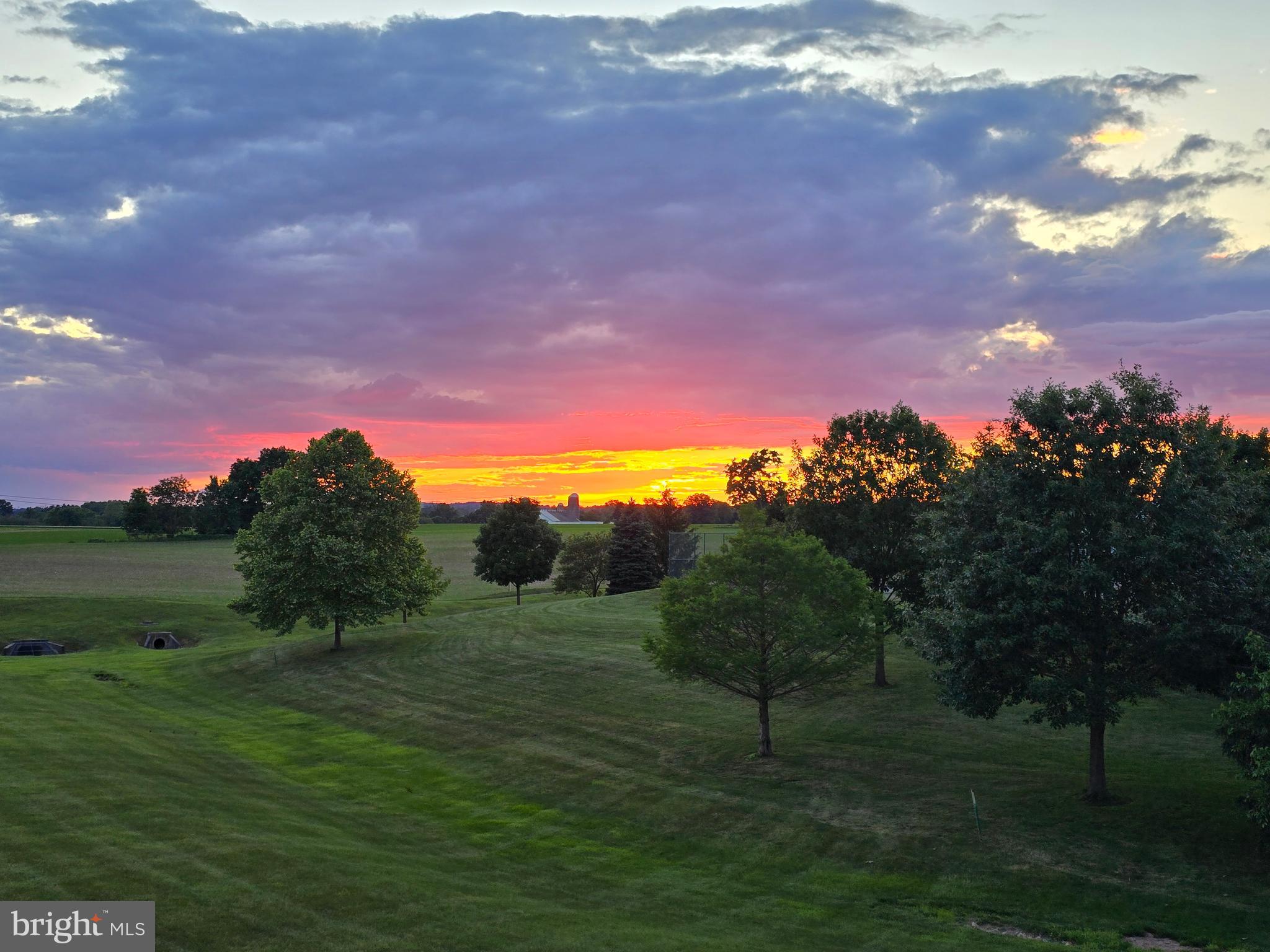 THE LAKES AT DONEGAL SPRINGS - Residential