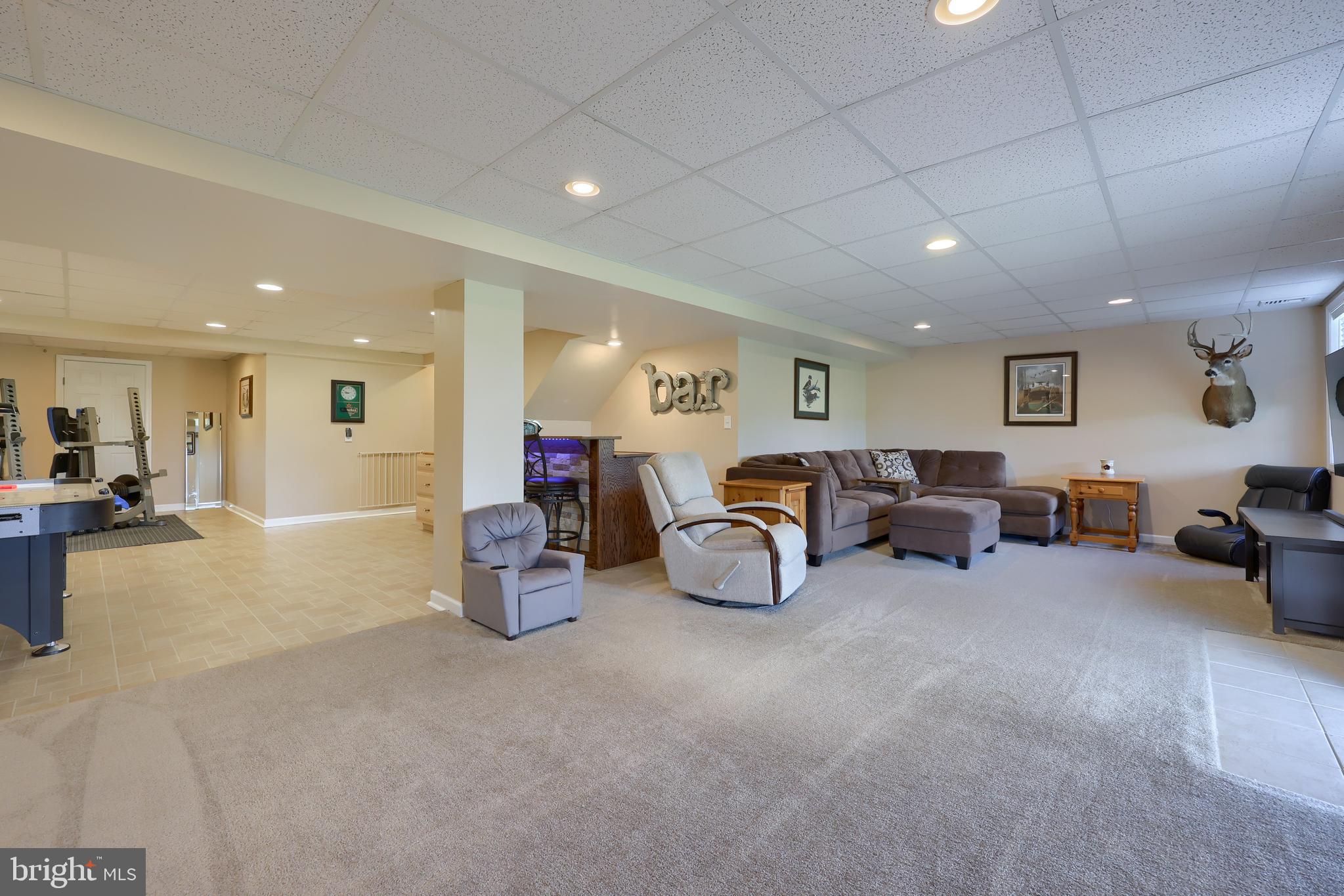 THE LAKES AT DONEGAL SPRINGS - Residential