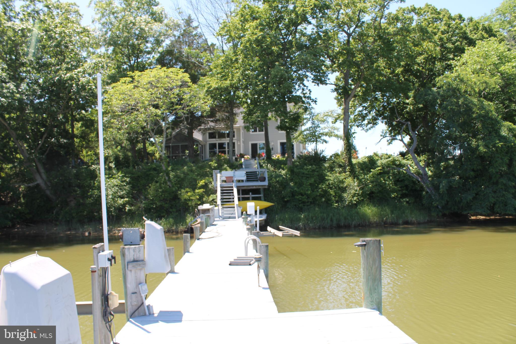 NOMINI BAY FARMS - Residential