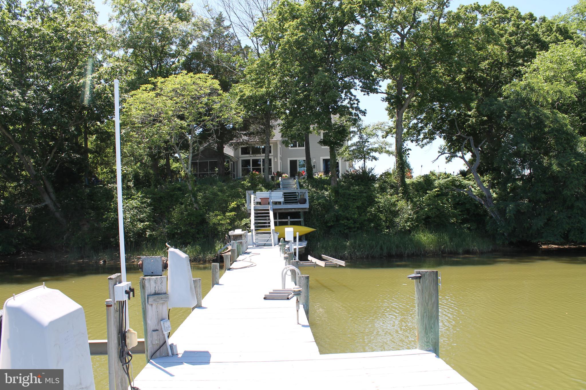 NOMINI BAY FARMS - Residential