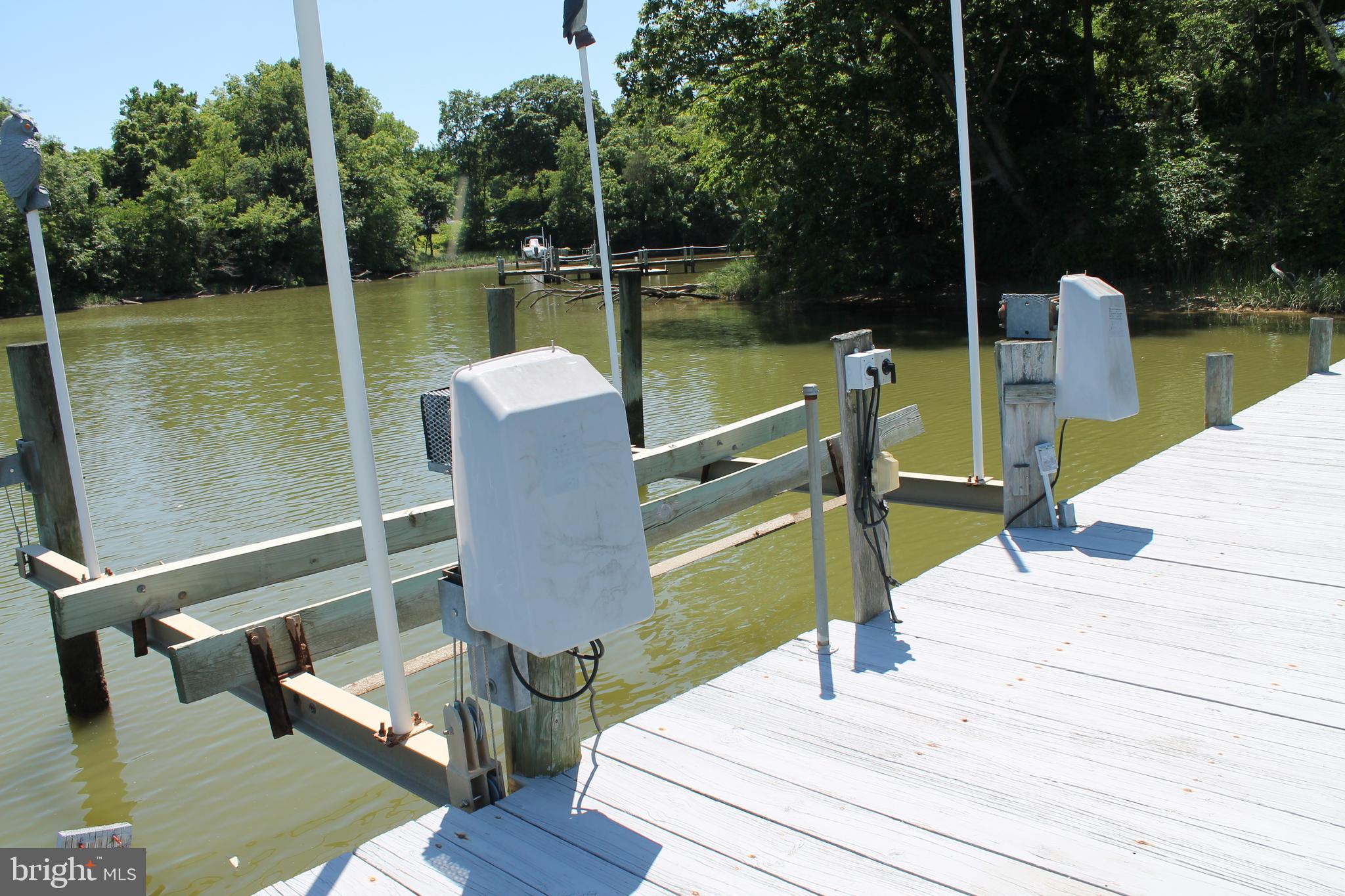 NOMINI BAY FARMS - Residential