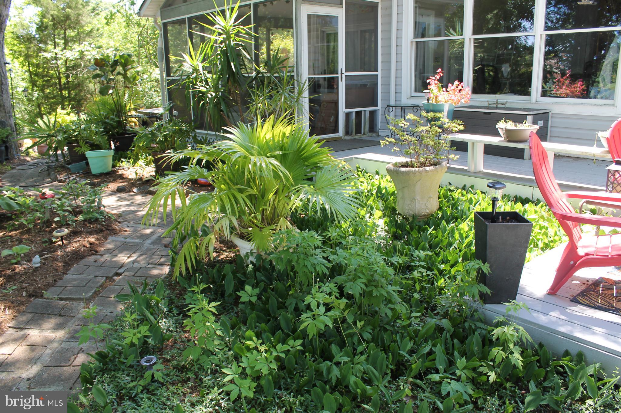 NOMINI BAY FARMS - Residential