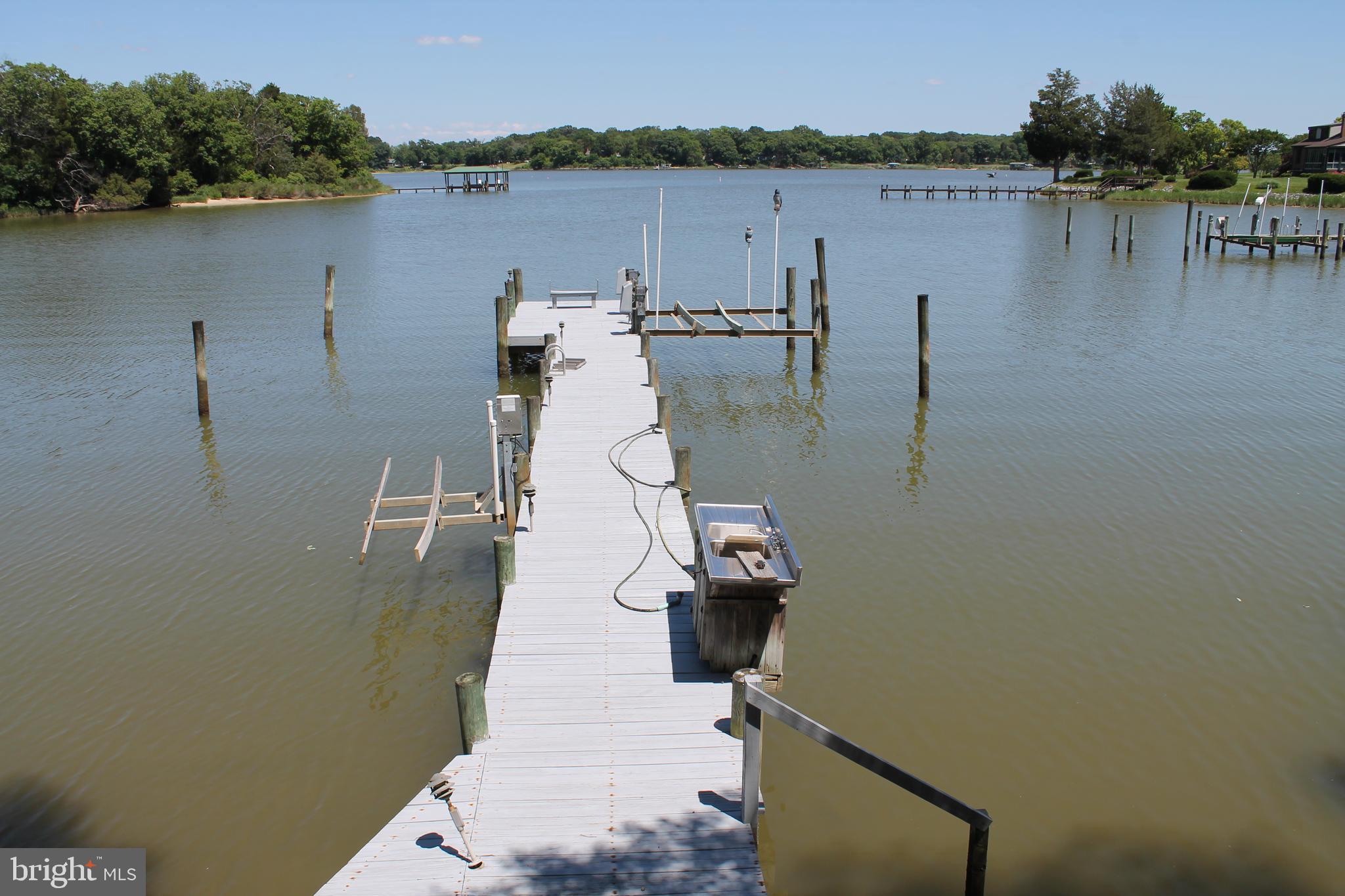 NOMINI BAY FARMS - Residential