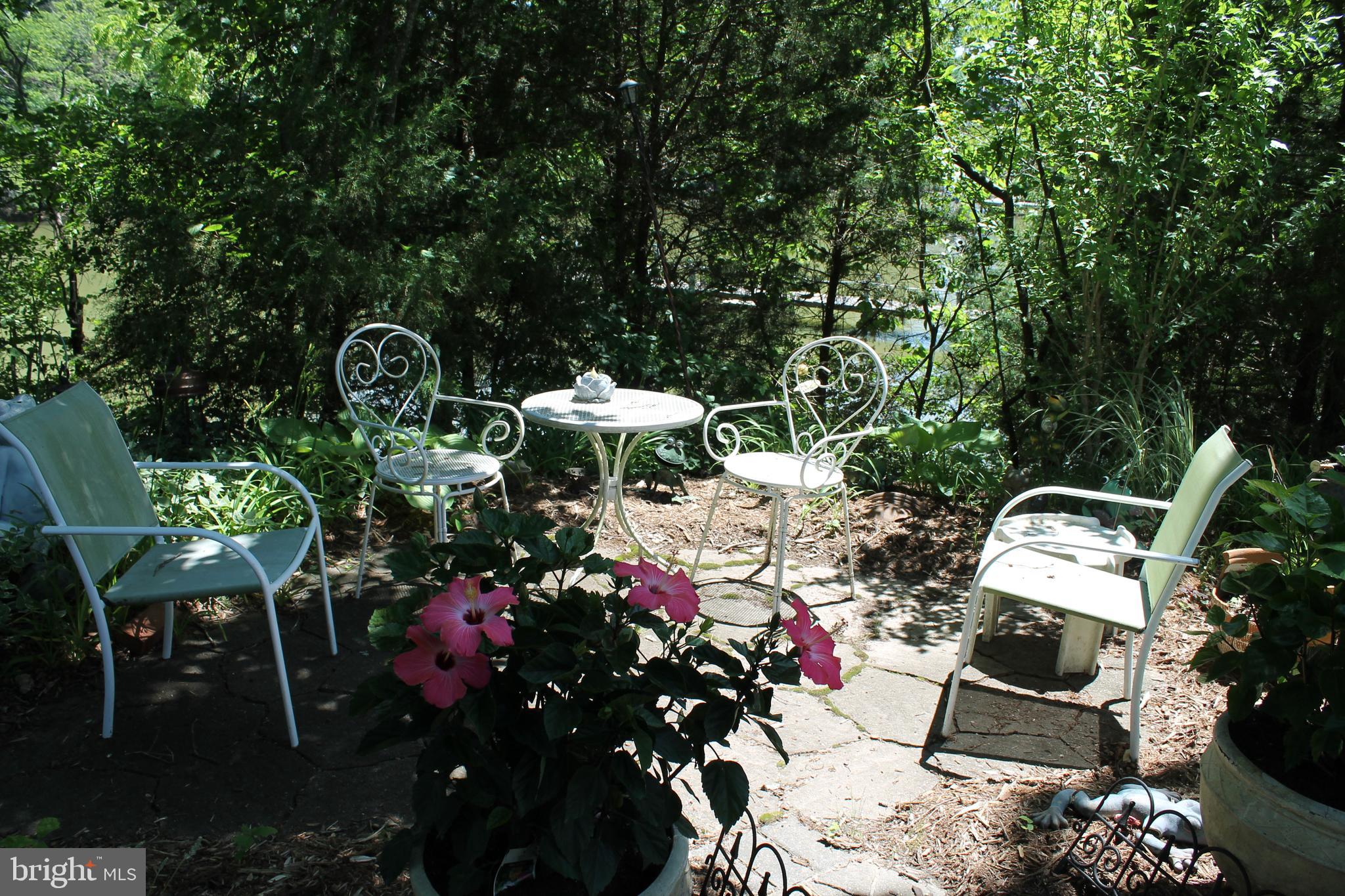 NOMINI BAY FARMS - Residential