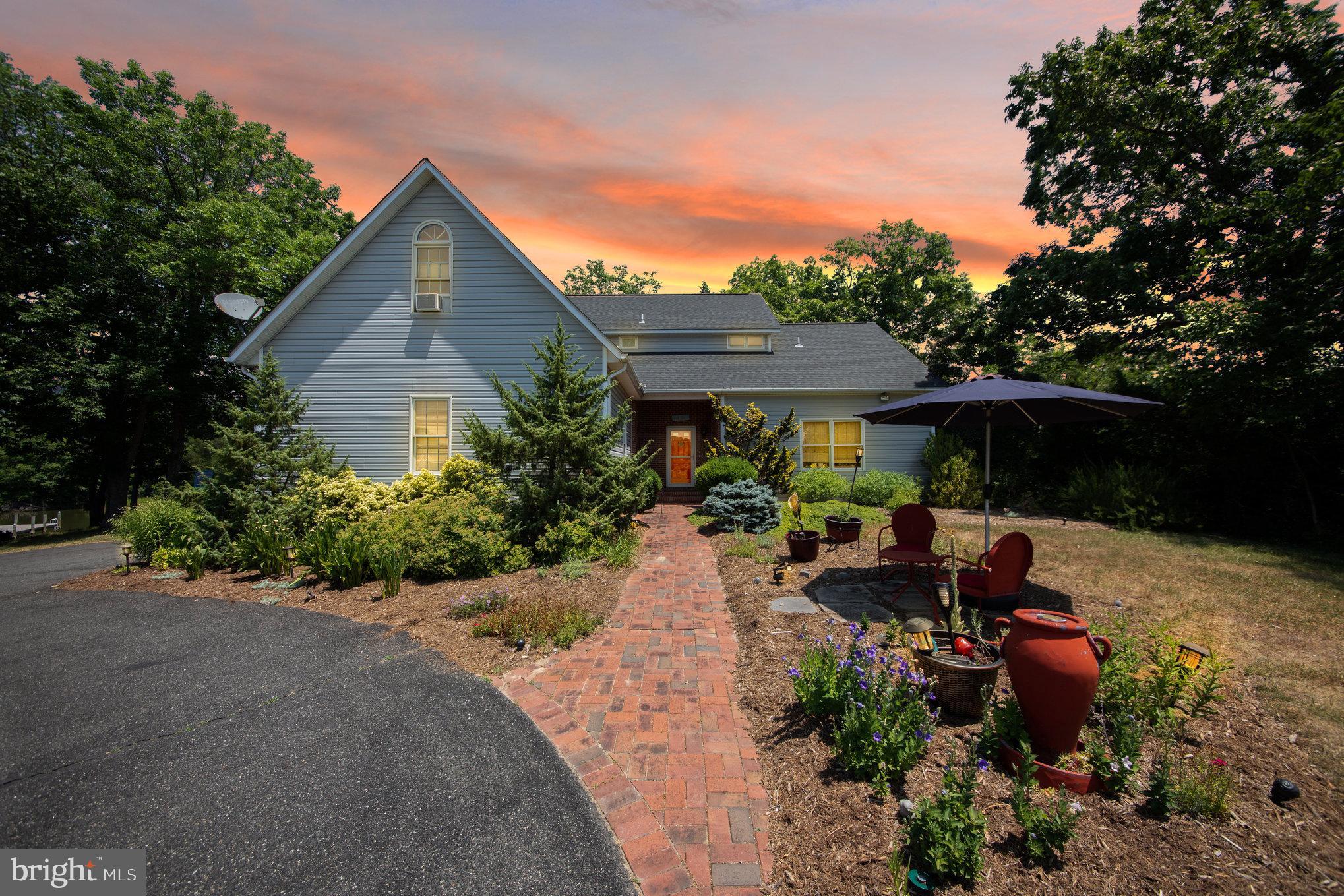 NOMINI BAY FARMS - Residential