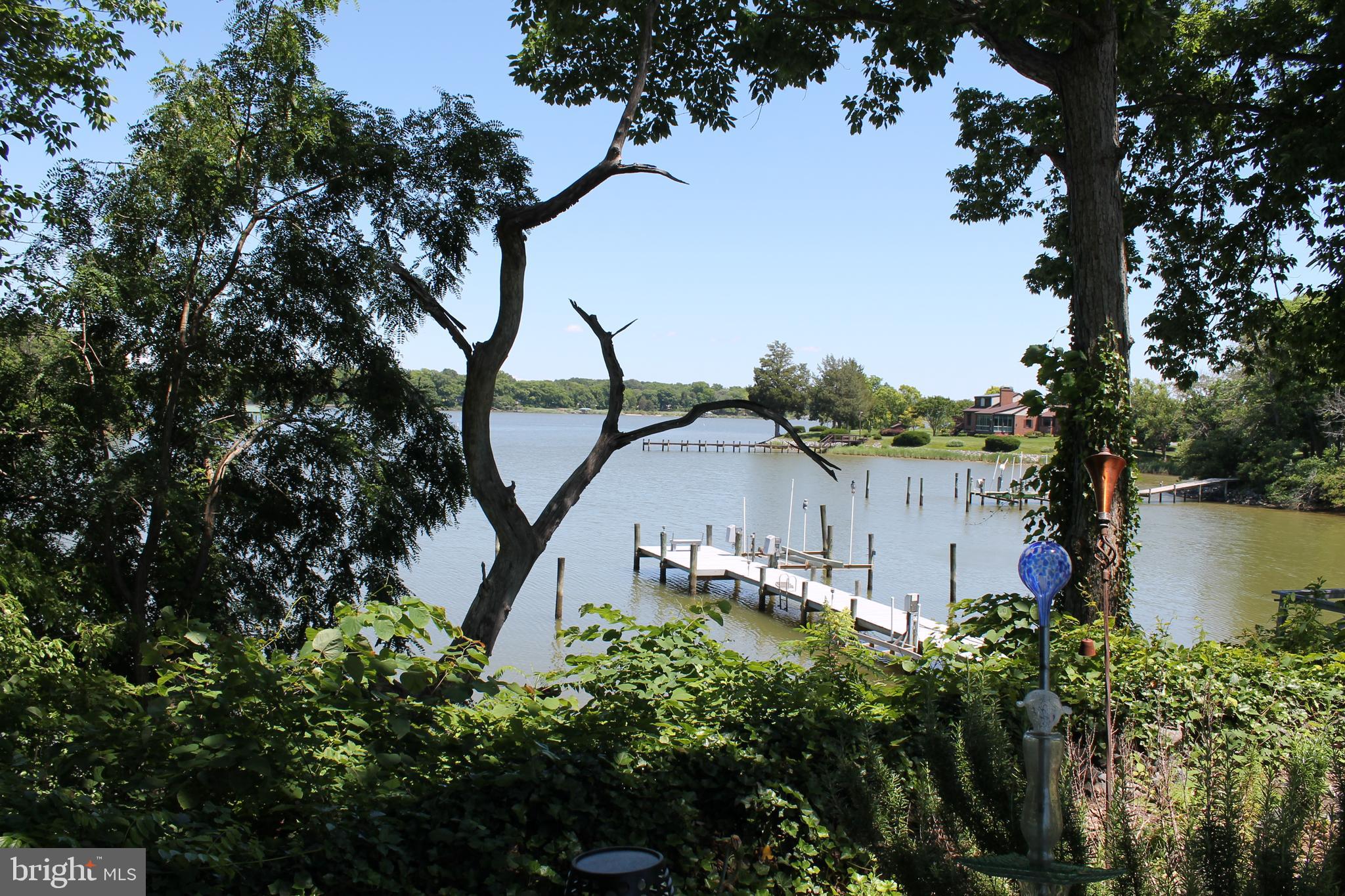 NOMINI BAY FARMS - Residential